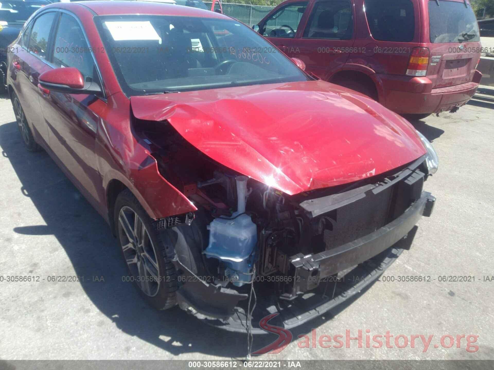 3KPF54ADXKE034784 2019 KIA FORTE