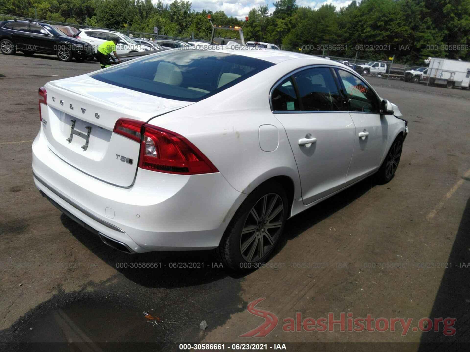 LYV402TK8JB166071 2018 VOLVO S60