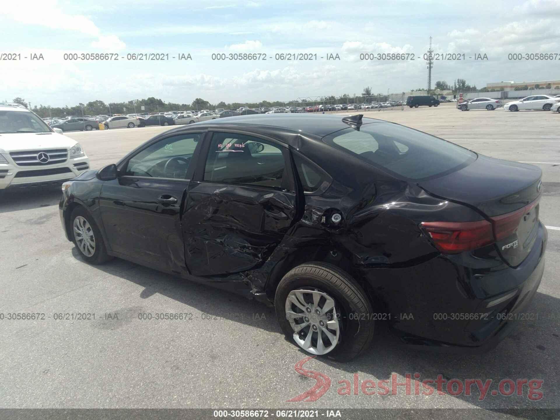 3KPF24AD3ME338745 2021 KIA FORTE