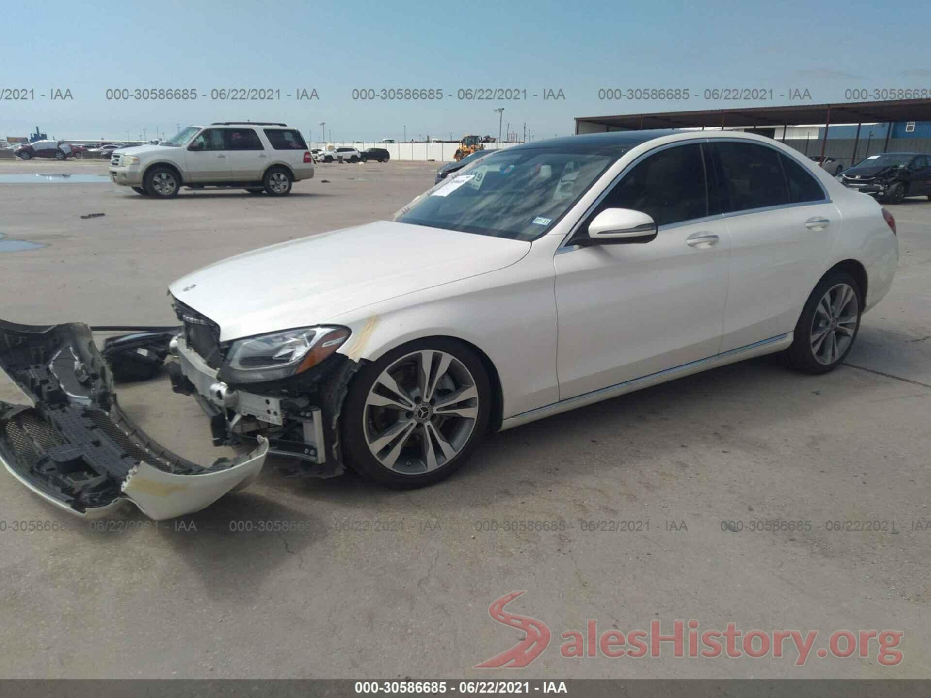 55SWF4JB0HU219648 2017 MERCEDES-BENZ C-CLASS