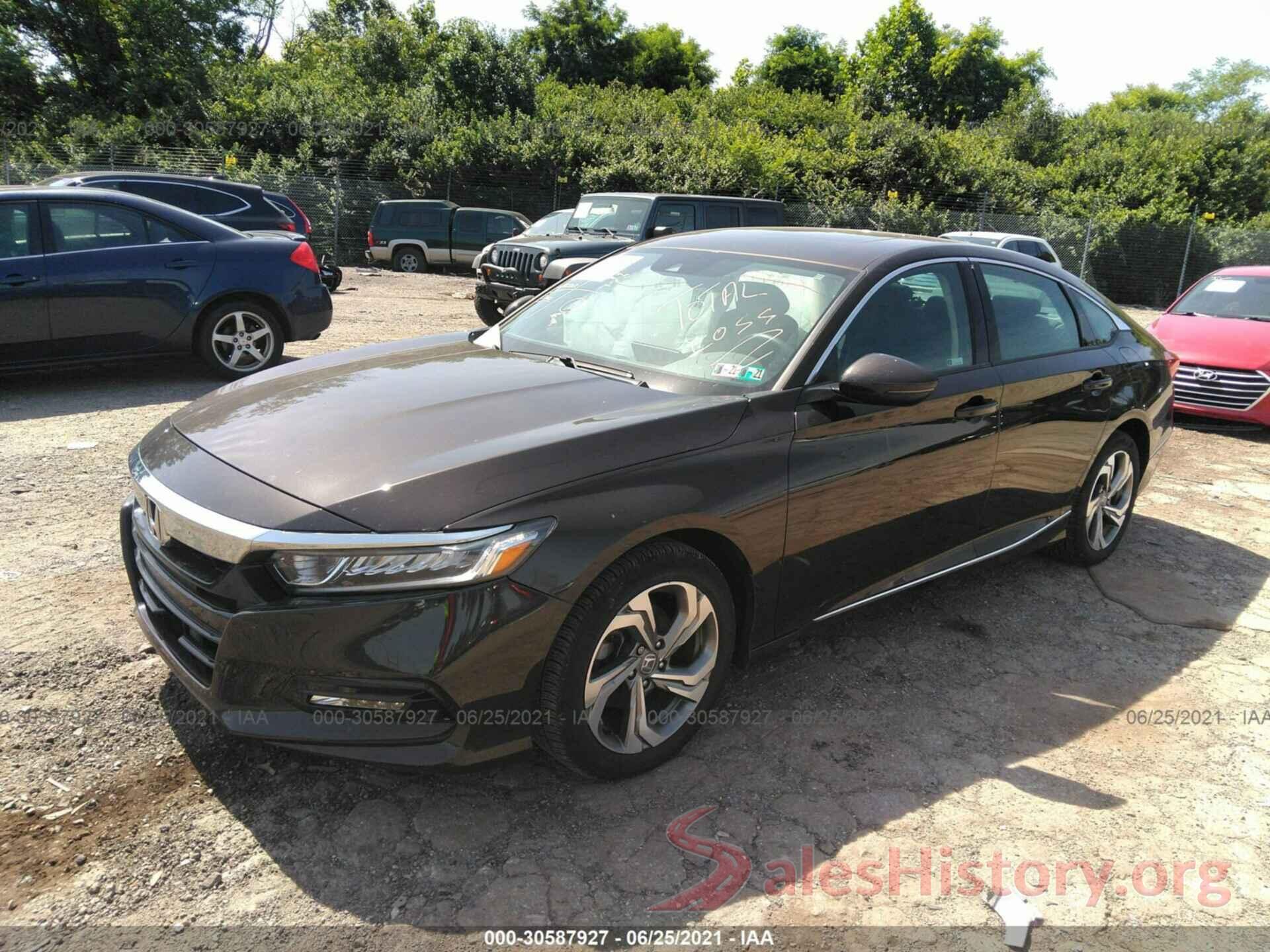 1HGCV1F50JA077858 2018 HONDA ACCORD SEDAN