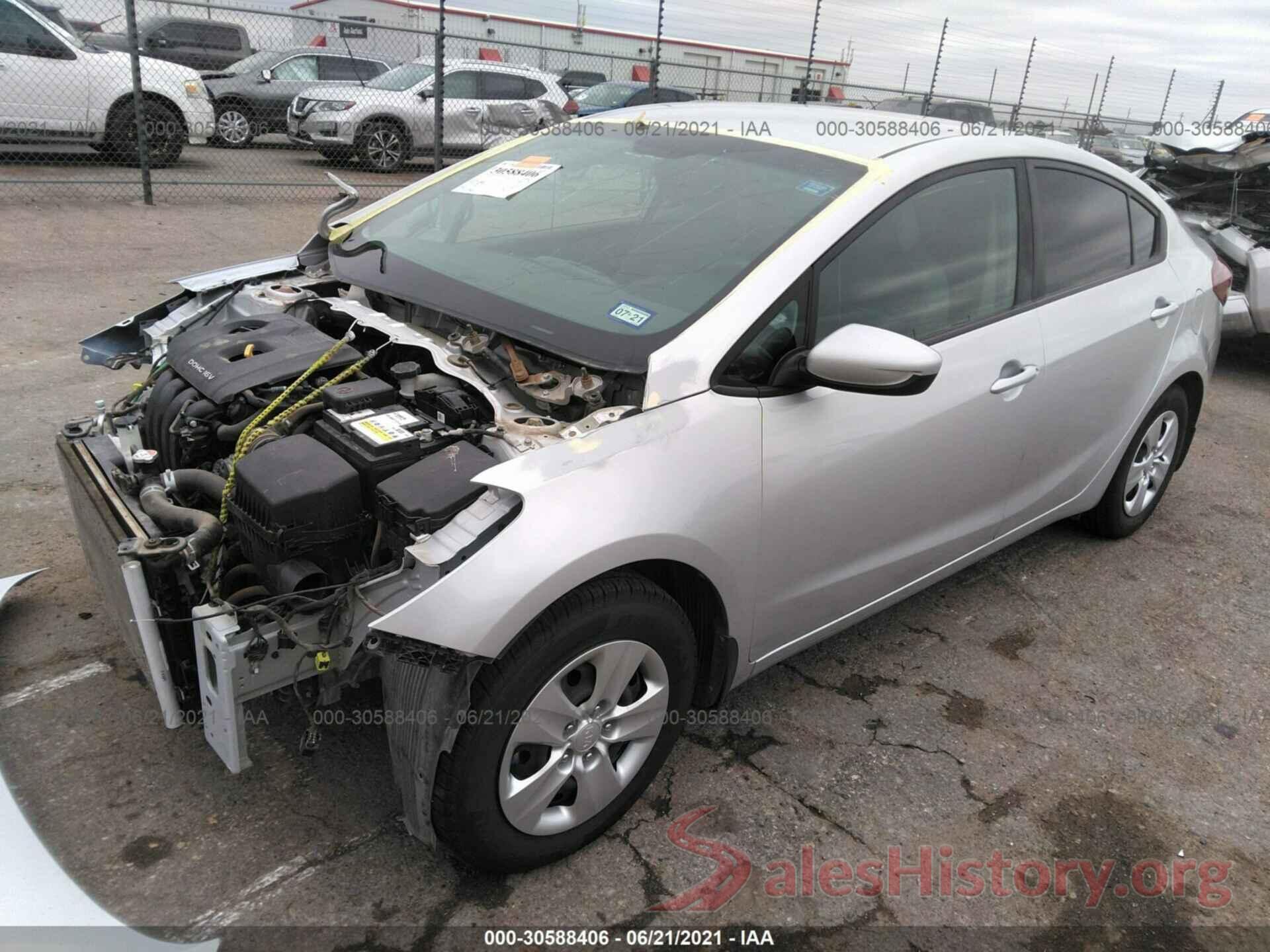 3KPFK4A7XJE227521 2018 KIA FORTE