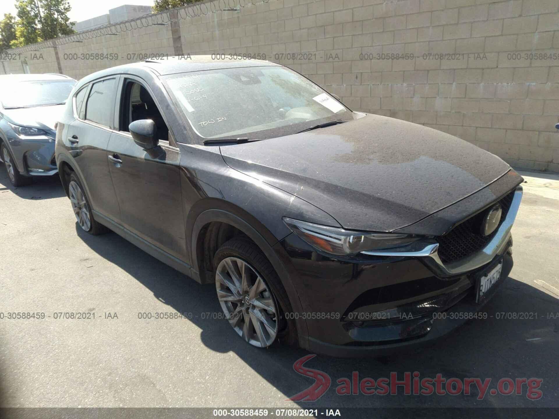 JM3KFADM8K1608573 2019 MAZDA CX-5