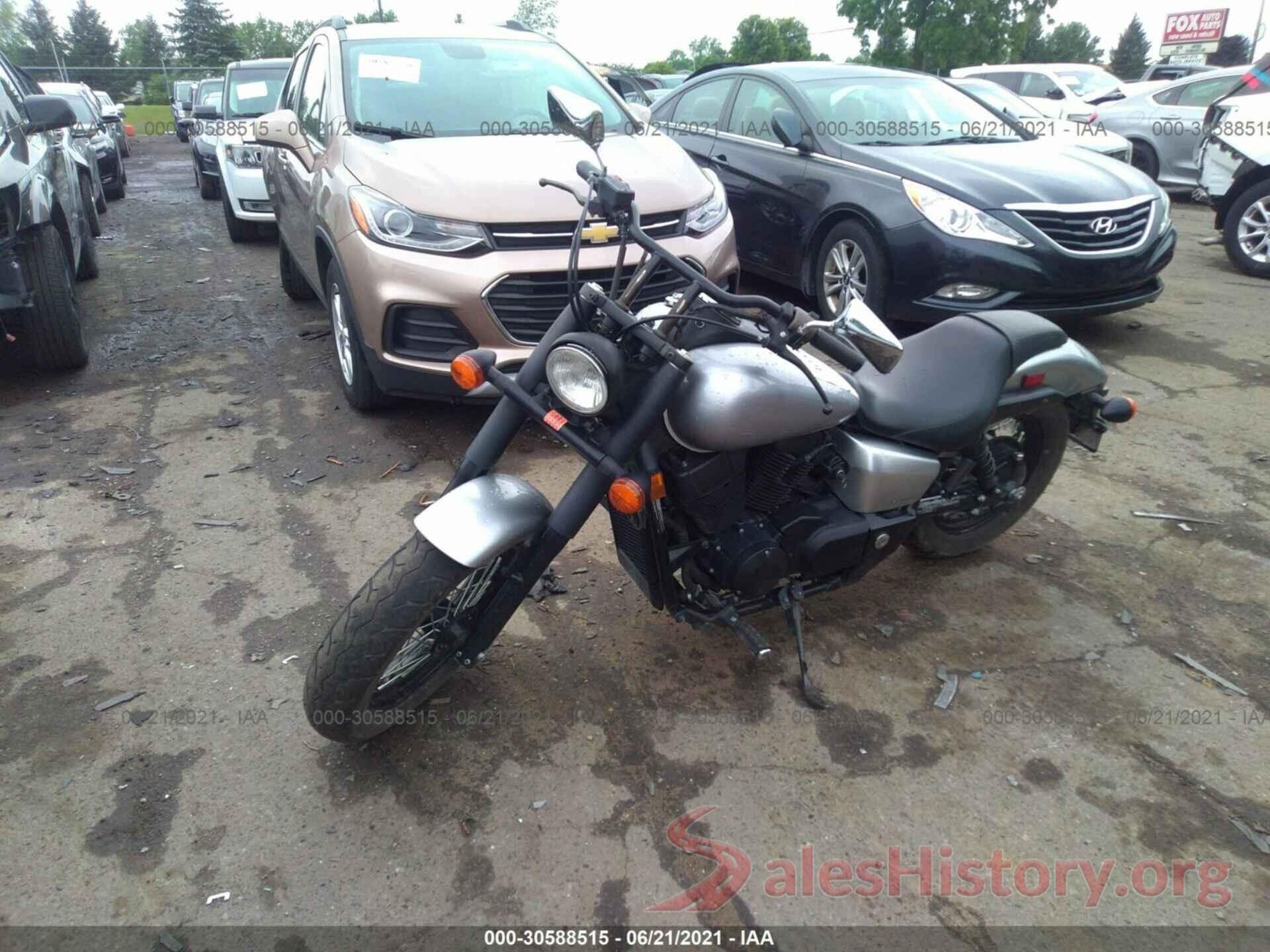 JH2RC5377FK501590 2015 HONDA VT750