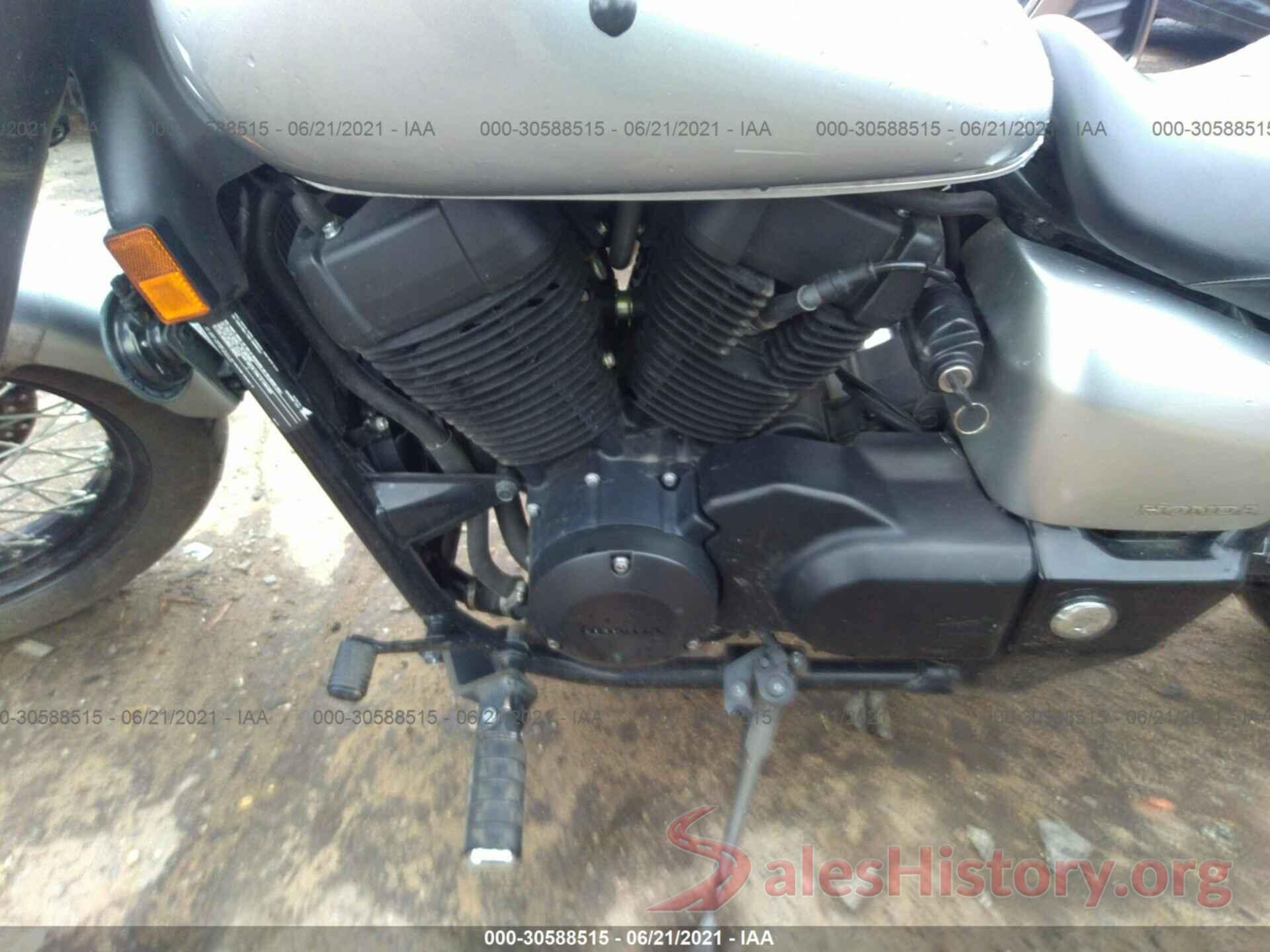 JH2RC5377FK501590 2015 HONDA VT750