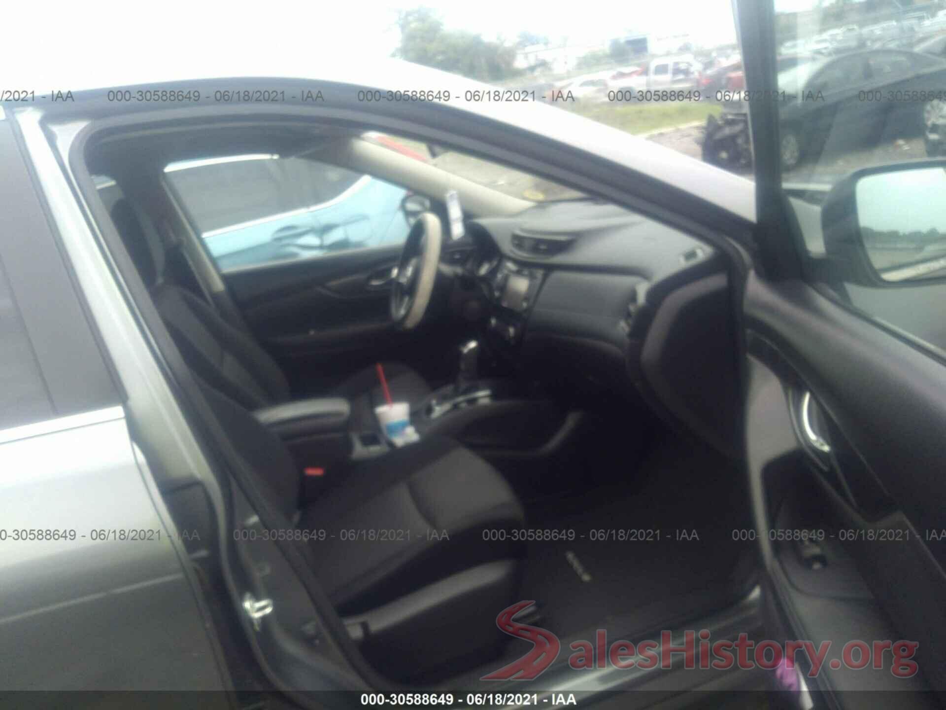 JN8AT2MT6HW146122 2017 NISSAN ROGUE