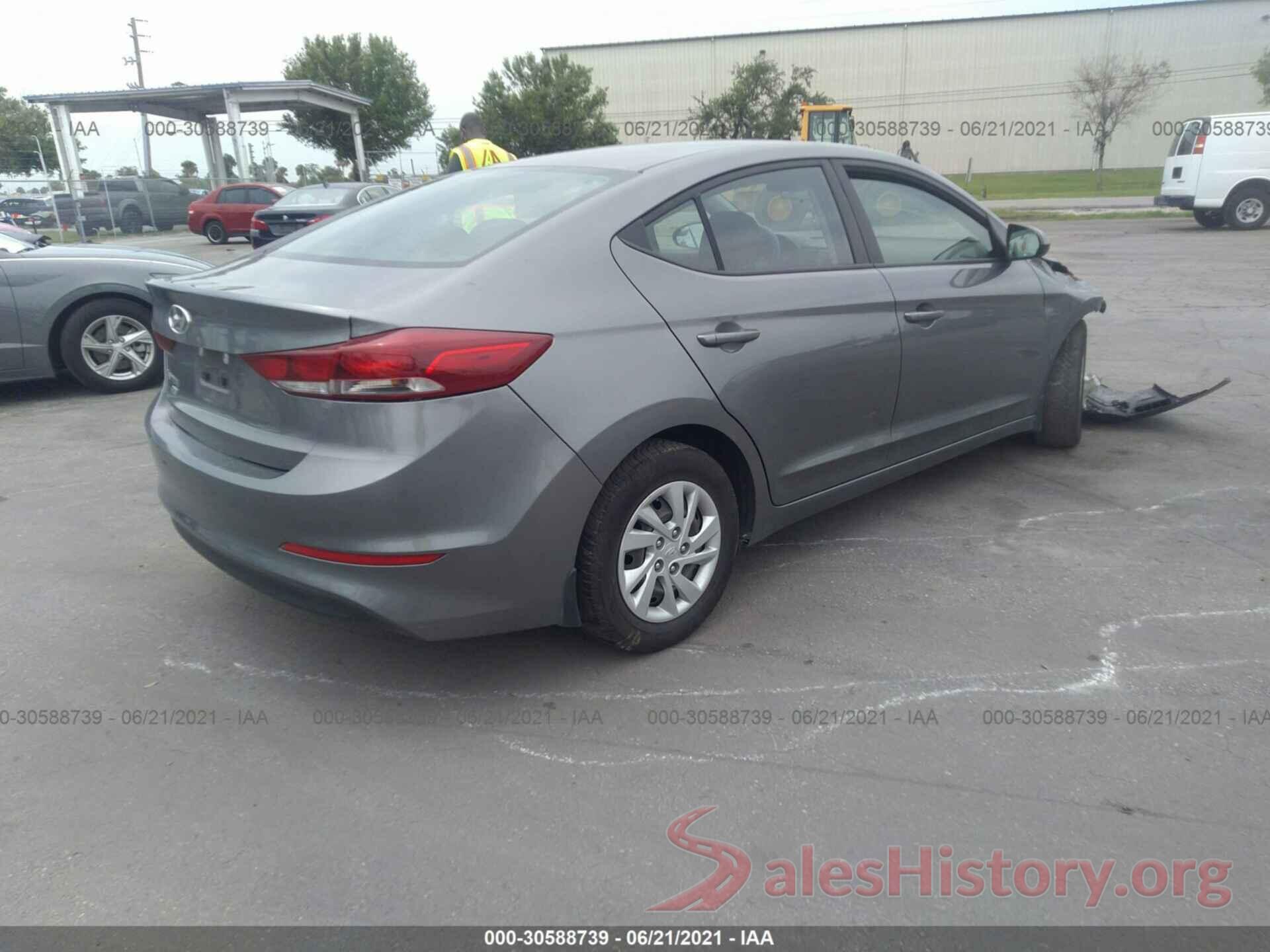 5NPD74LF8JH264916 2018 HYUNDAI ELANTRA