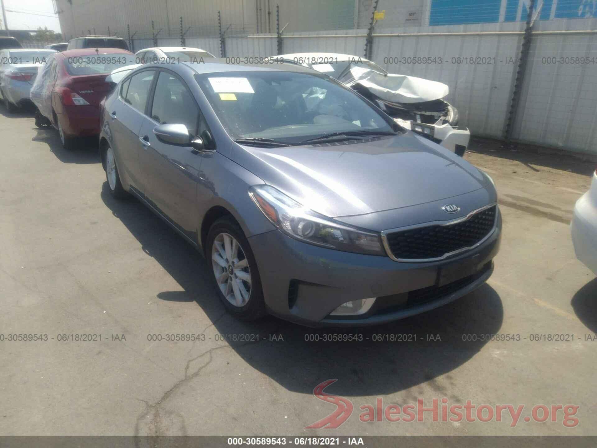 3KPFL4A77HE083062 2017 KIA FORTE