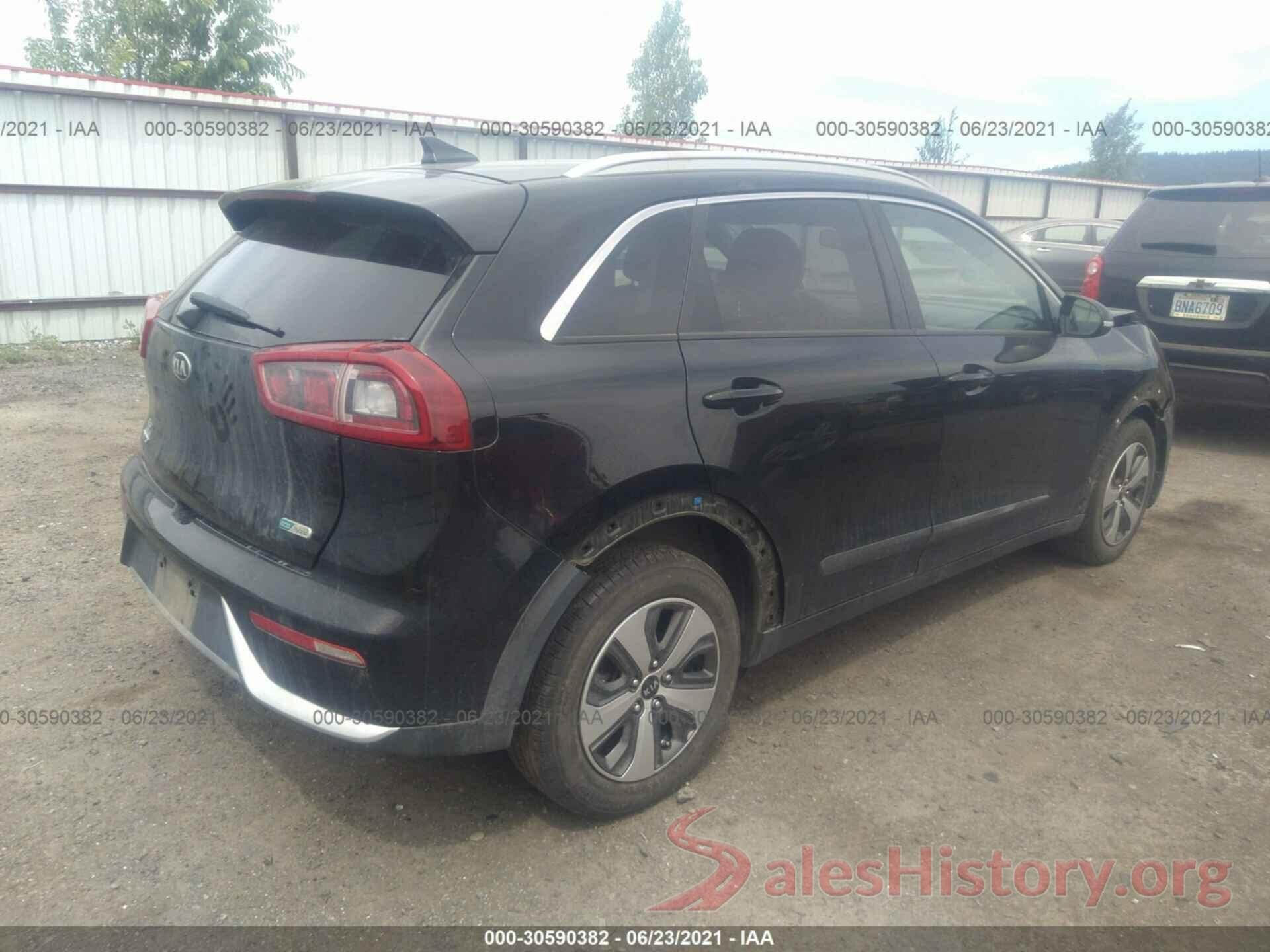 KNDCC3LC6H5082343 2017 KIA NIRO