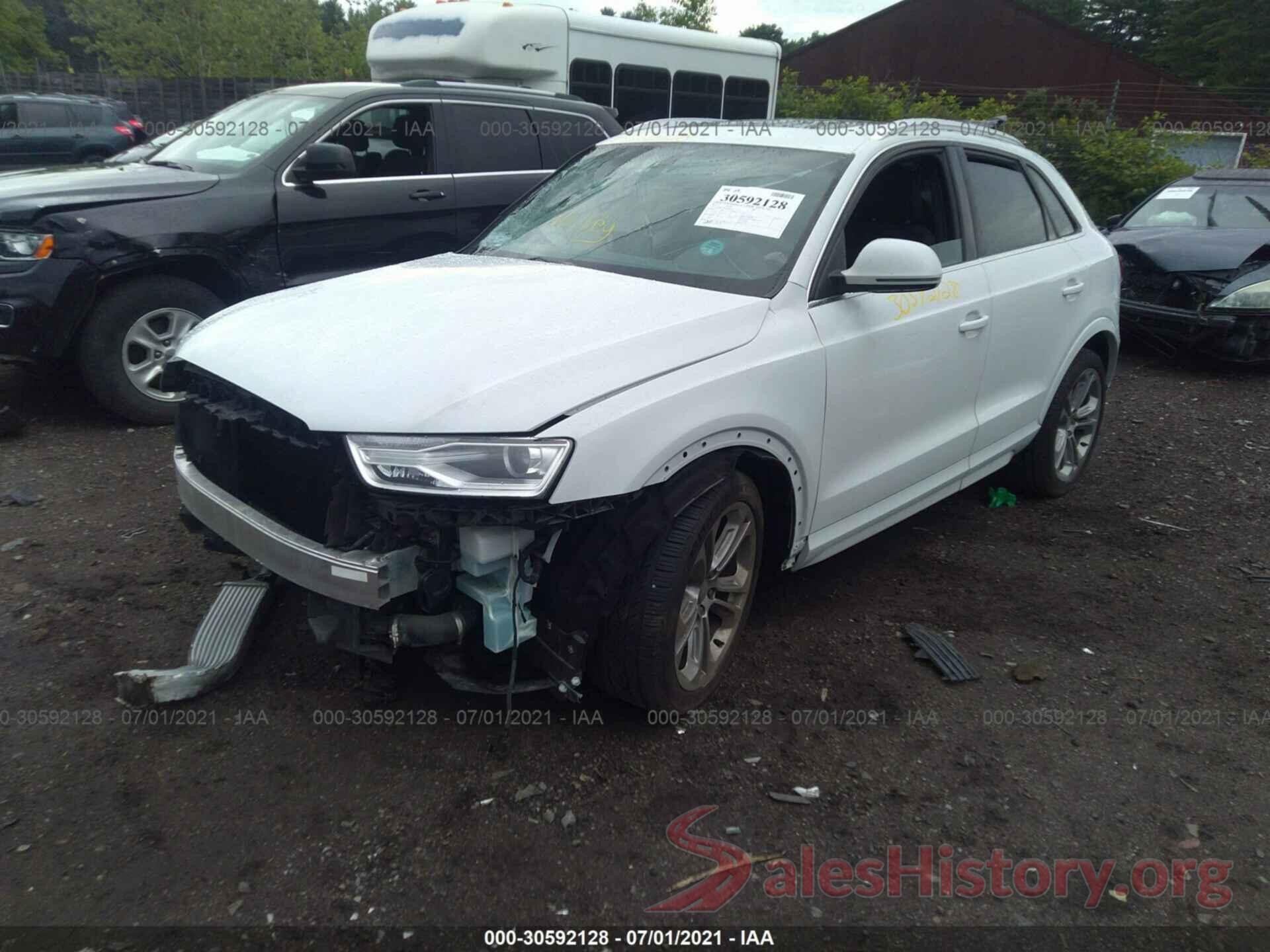 WA1HCCFS9HR000214 2017 AUDI Q3