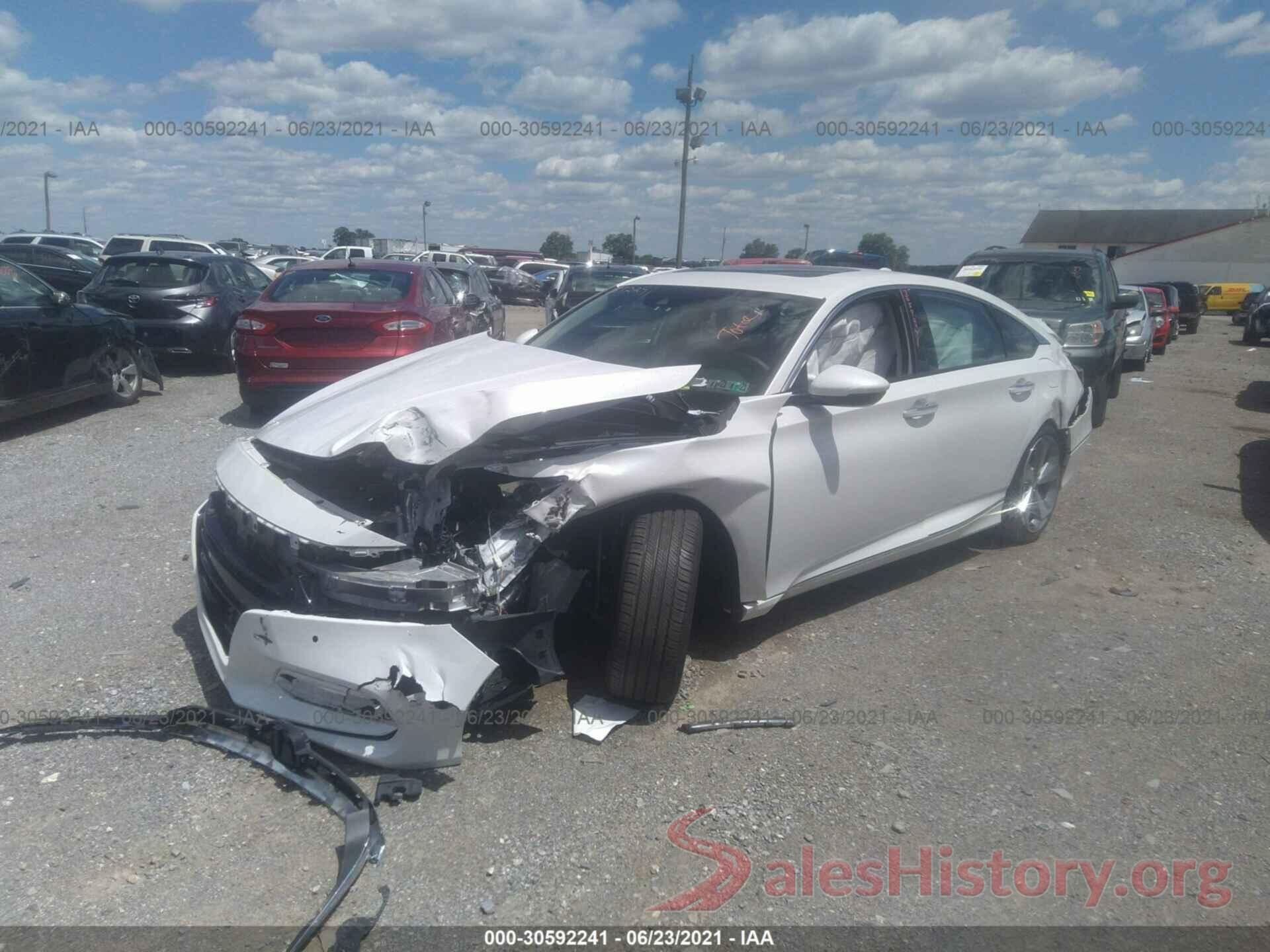 1HGCV2F92KA017123 2019 HONDA ACCORD SEDAN