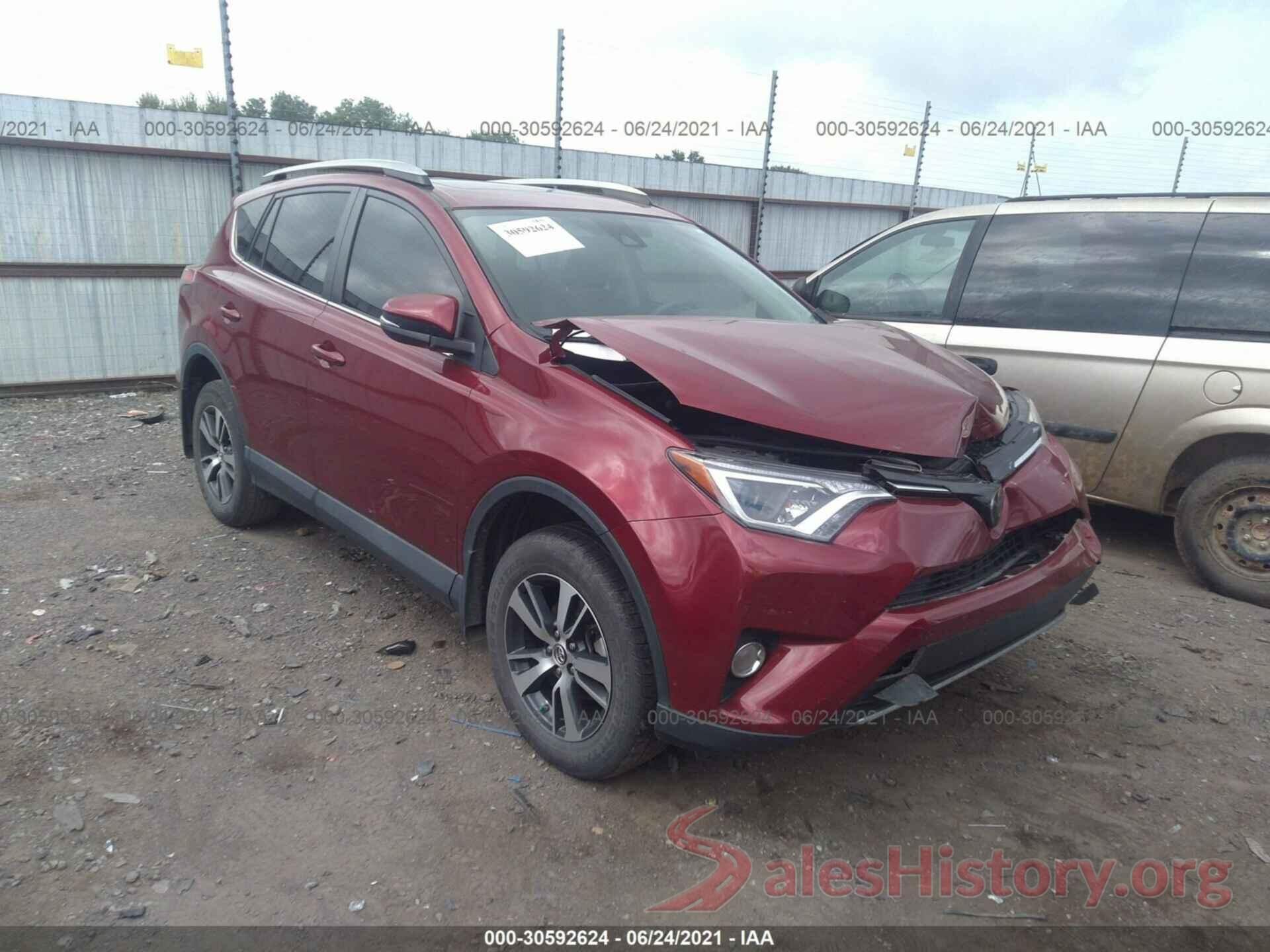 2T3WFREV9JW490467 2018 TOYOTA RAV4