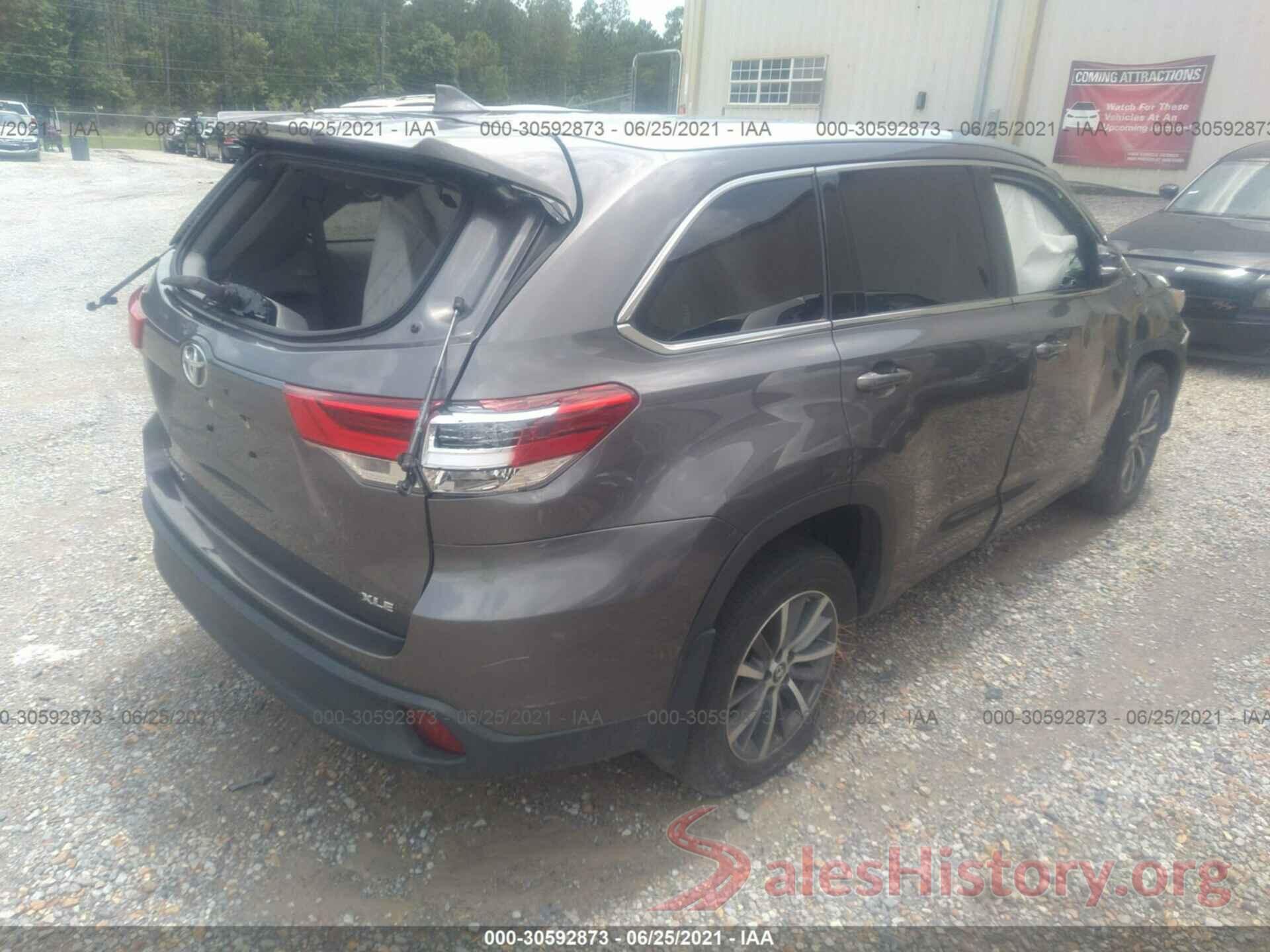 5TDKZRFH6HS525881 2017 TOYOTA HIGHLANDER