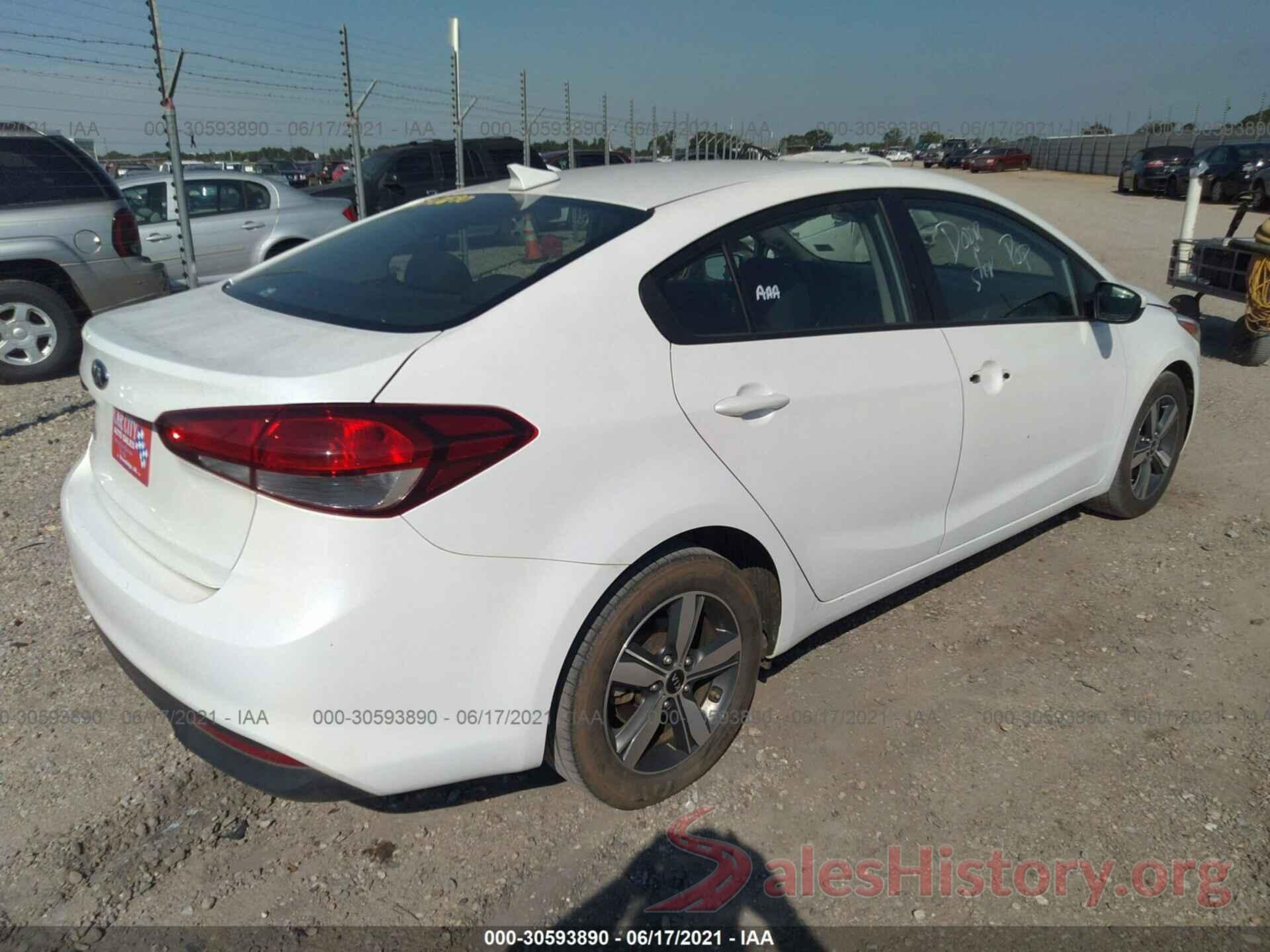 3KPFL4A7XJE274495 2018 KIA FORTE