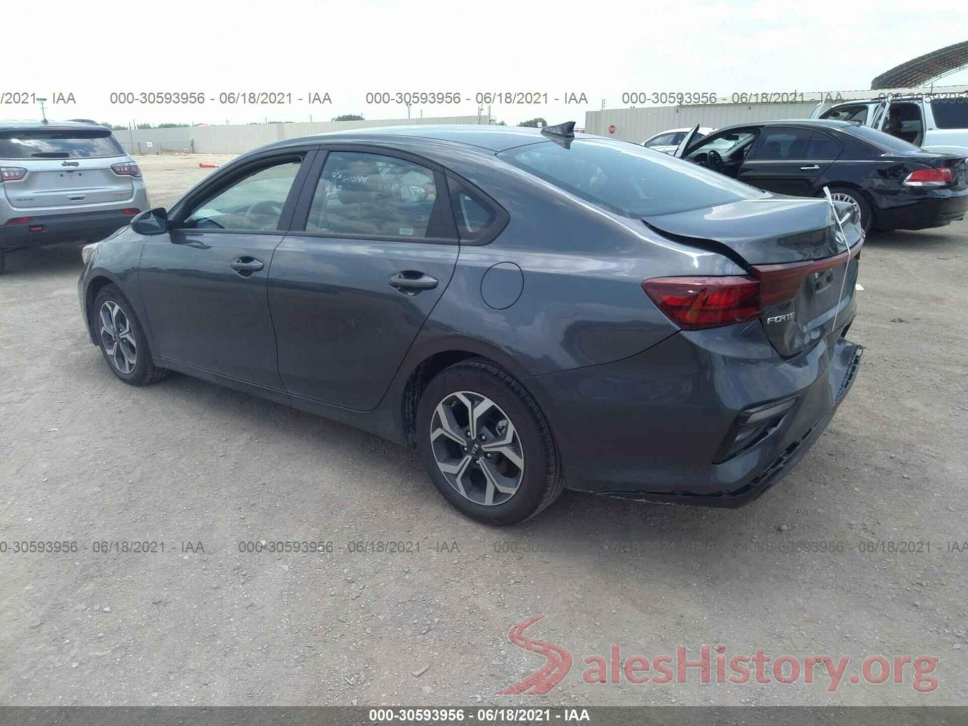 3KPF24ADXME337866 2021 KIA FORTE