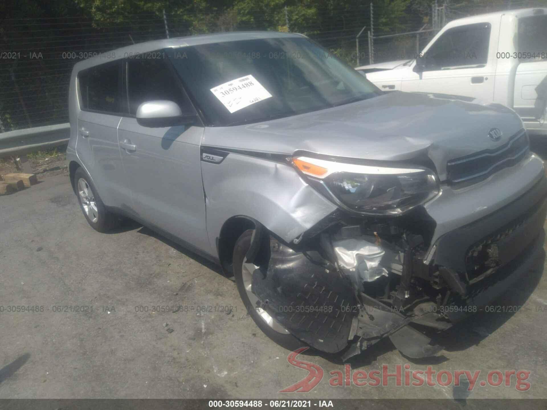 KNDJN2A21J7608605 2018 KIA SOUL