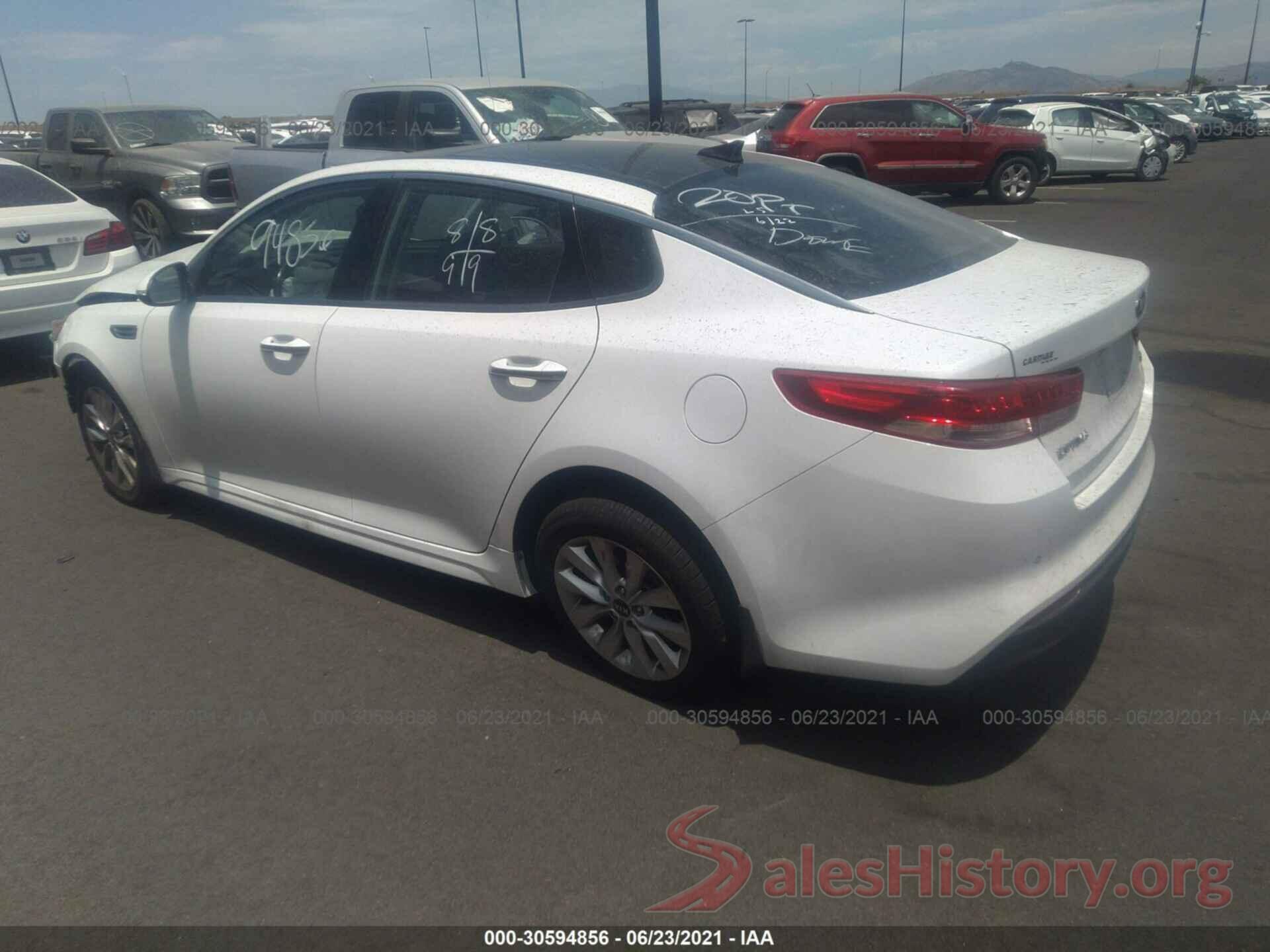 5XXGU4L35JG228561 2018 KIA OPTIMA