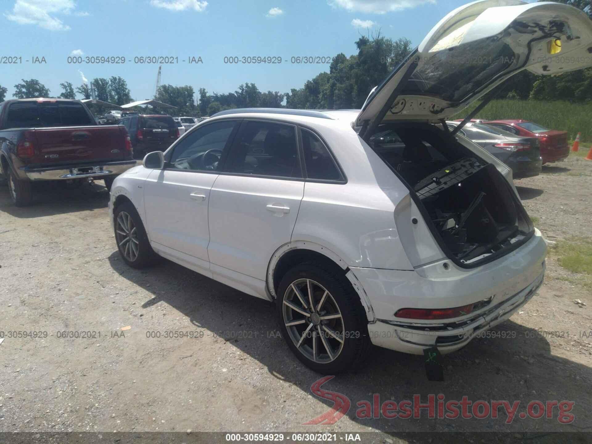 WA1ECCFS7JR022074 2018 AUDI Q3