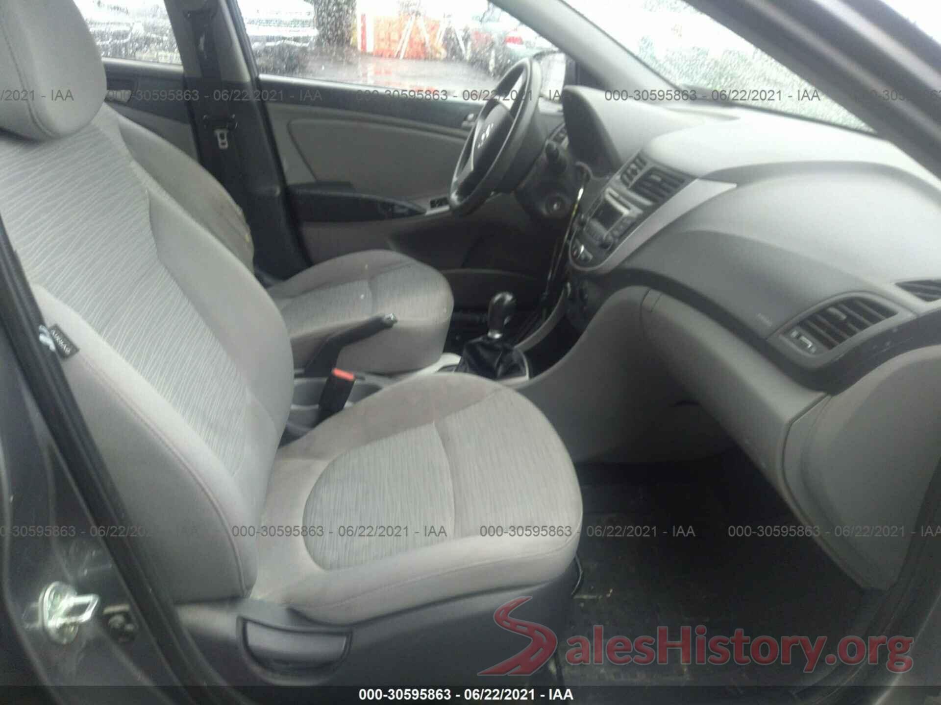 KMHCT4AEXGU995813 2016 HYUNDAI ACCENT