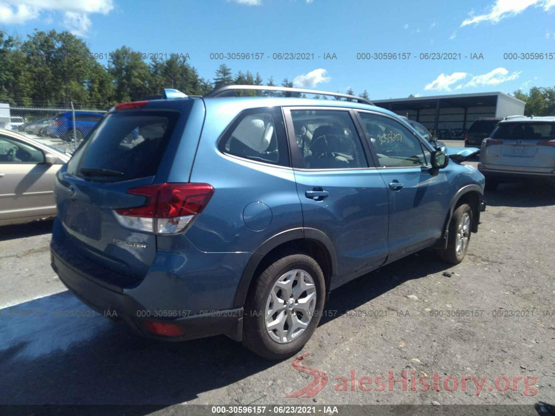 JF2SKADC2LH402493 2020 SUBARU FORESTER