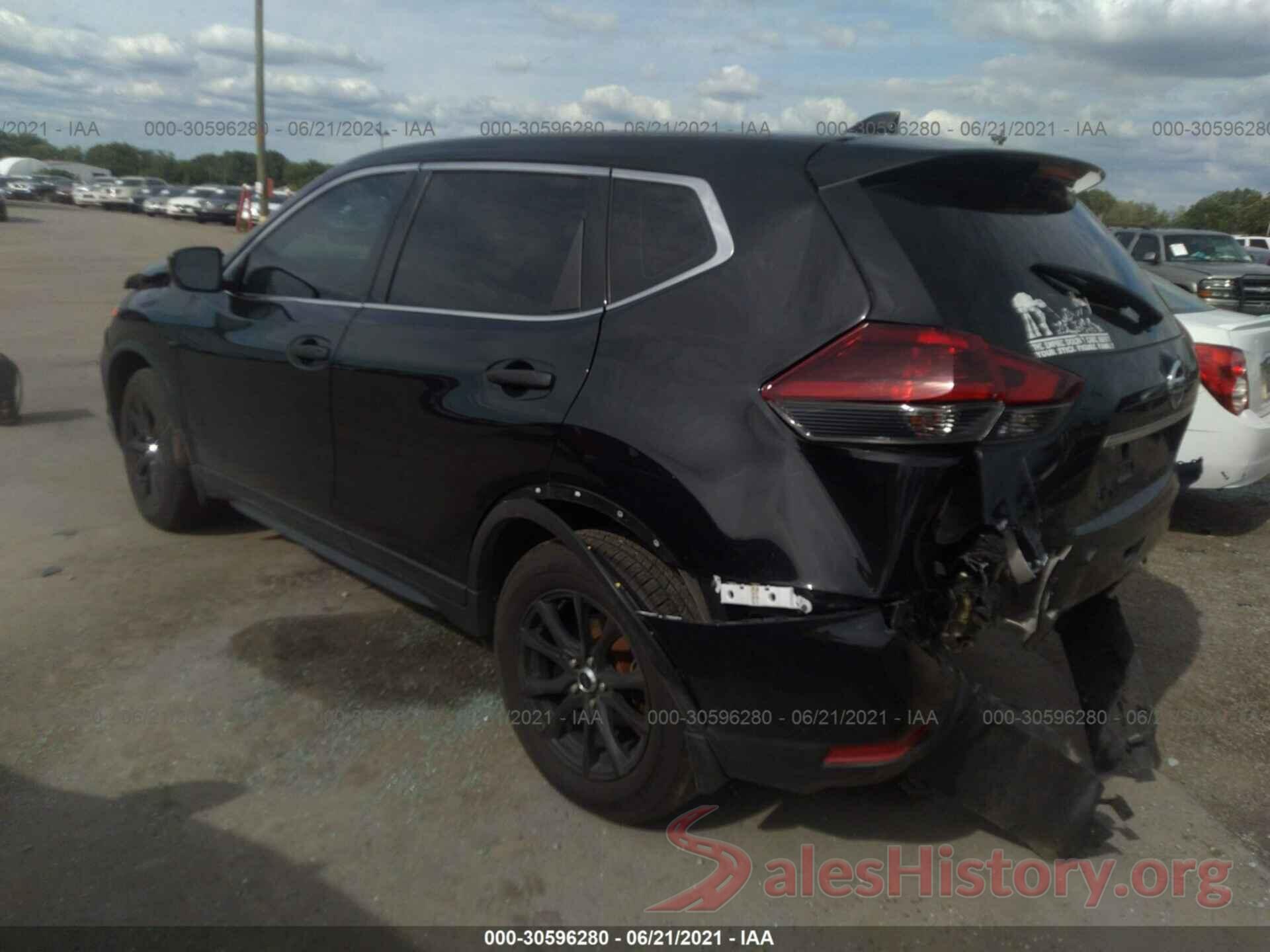 5N1AT2MTXJC724768 2018 NISSAN ROGUE