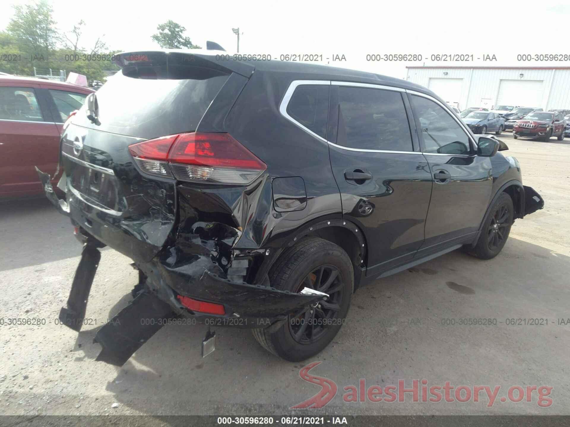 5N1AT2MTXJC724768 2018 NISSAN ROGUE