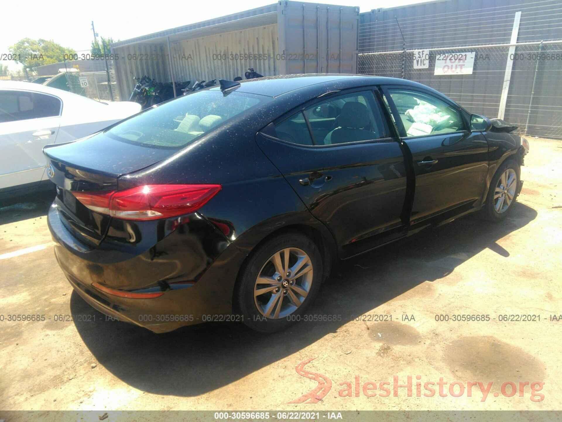 5NPD84LF4HH010062 2017 HYUNDAI ELANTRA