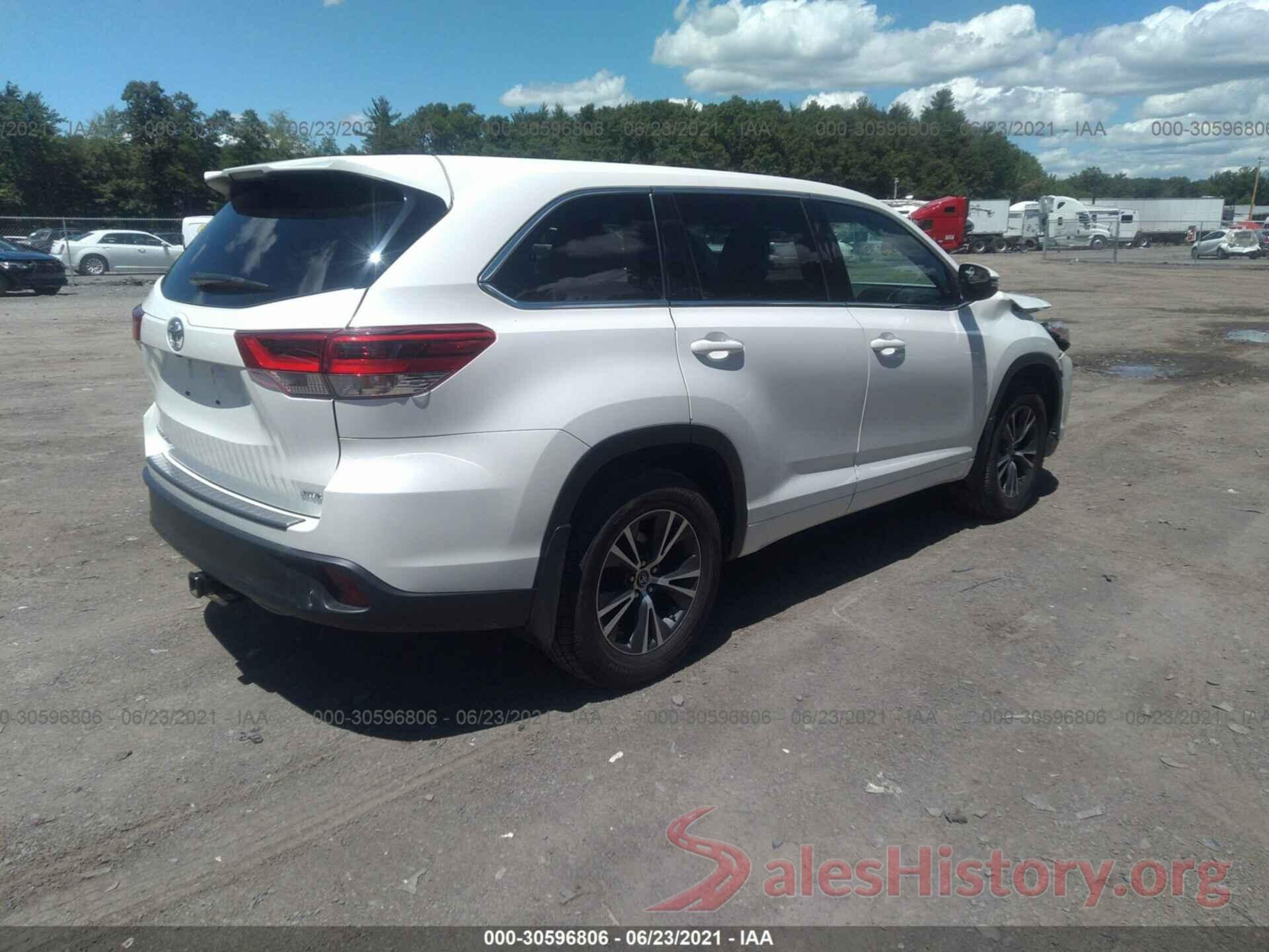 5TDBZRFH5JS856084 2018 TOYOTA HIGHLANDER