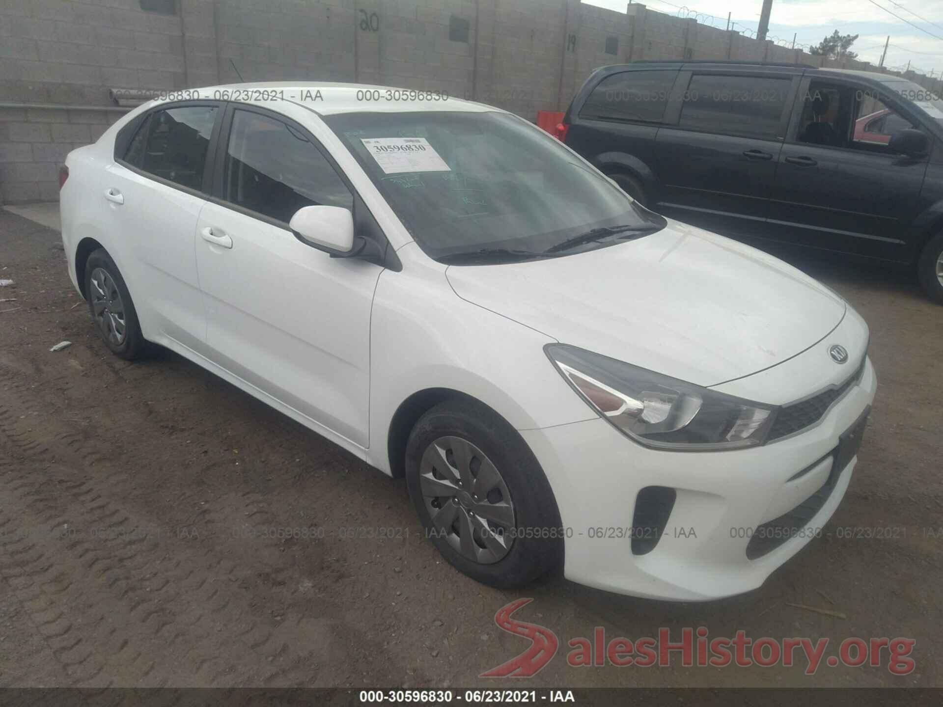 3KPA24AB5KE166854 2019 KIA RIO