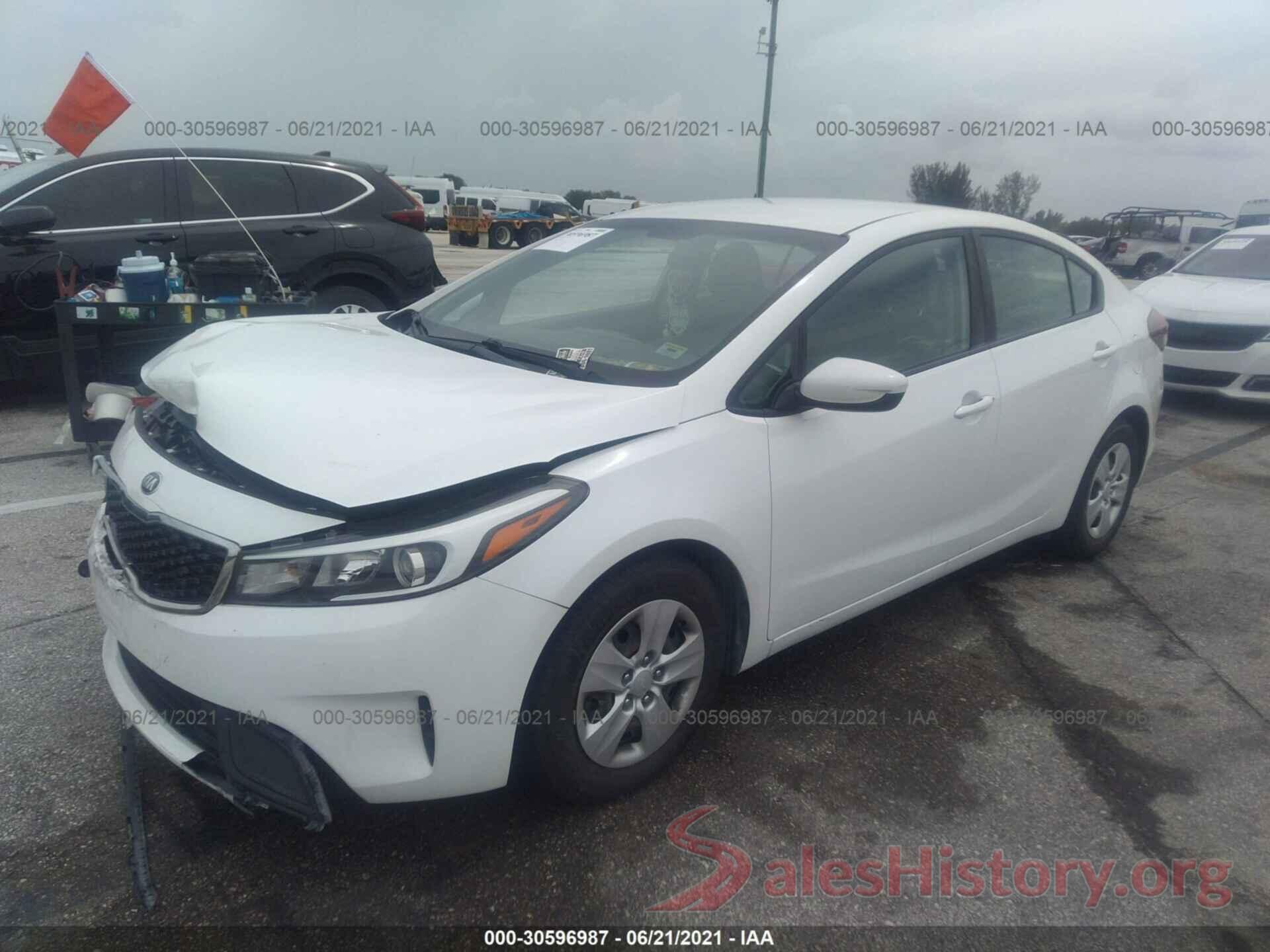 3KPFL4A78HE096029 2017 KIA FORTE