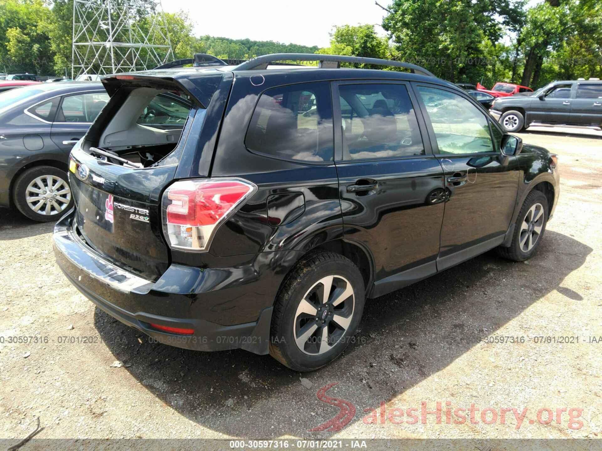 JF2SJAGC4HH805381 2017 SUBARU FORESTER