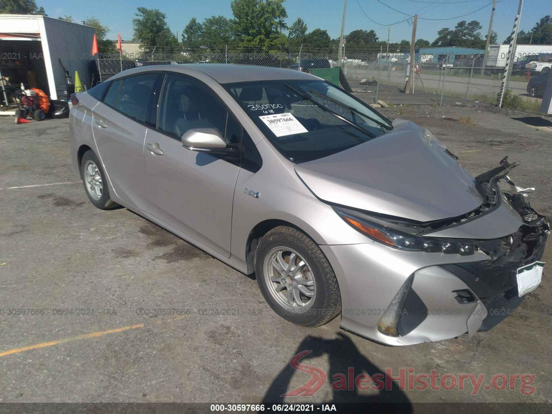 JTDKARFP3J3068629 2018 TOYOTA PRIUS PRIME