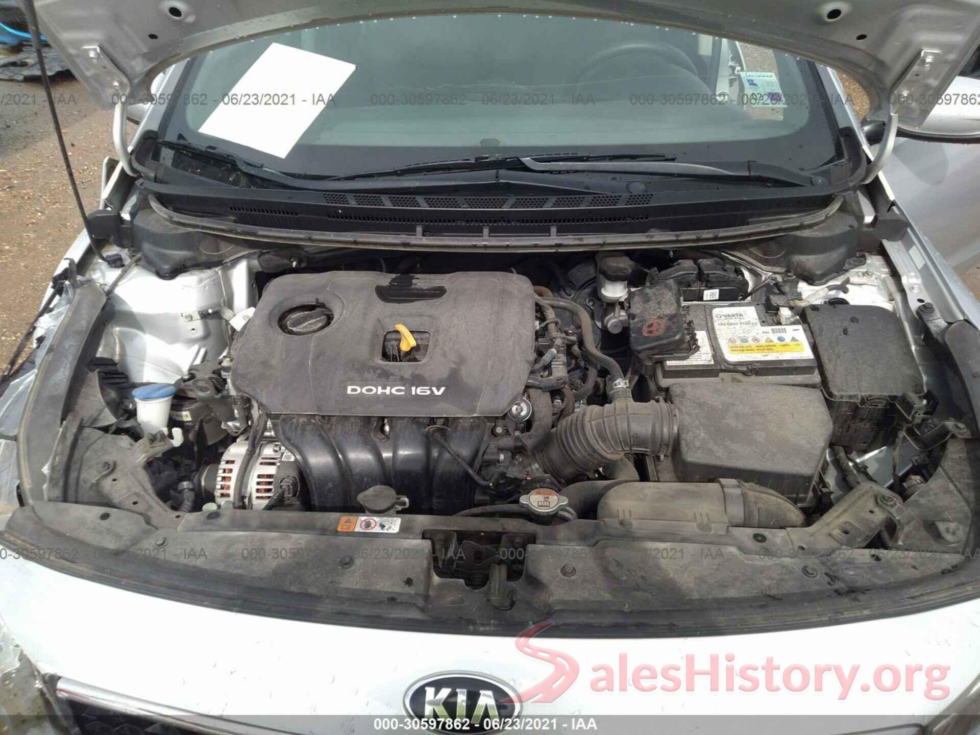 3KPFK4A75JE231184 2018 KIA FORTE