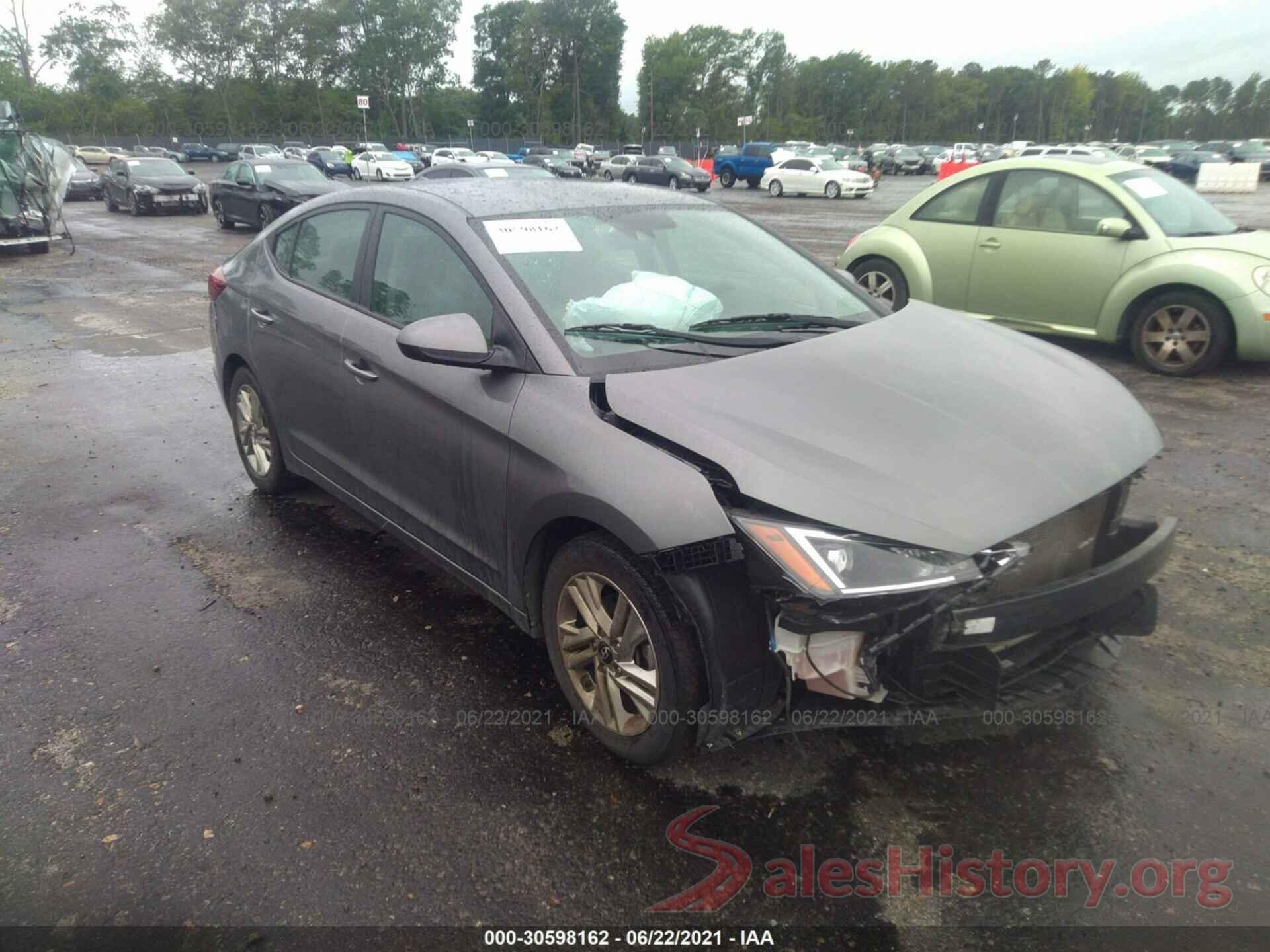 5NPD84LF5KH480916 2019 HYUNDAI ELANTRA