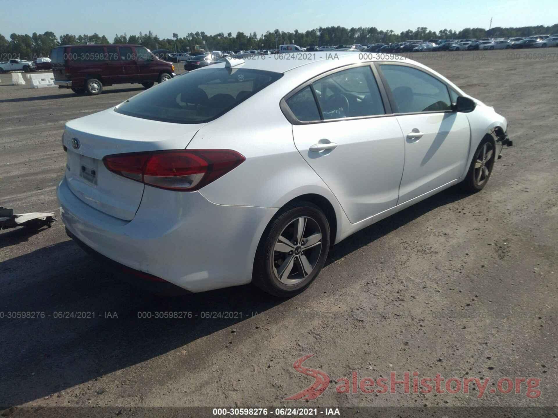 3KPFL4A79JE172122 2018 KIA FORTE