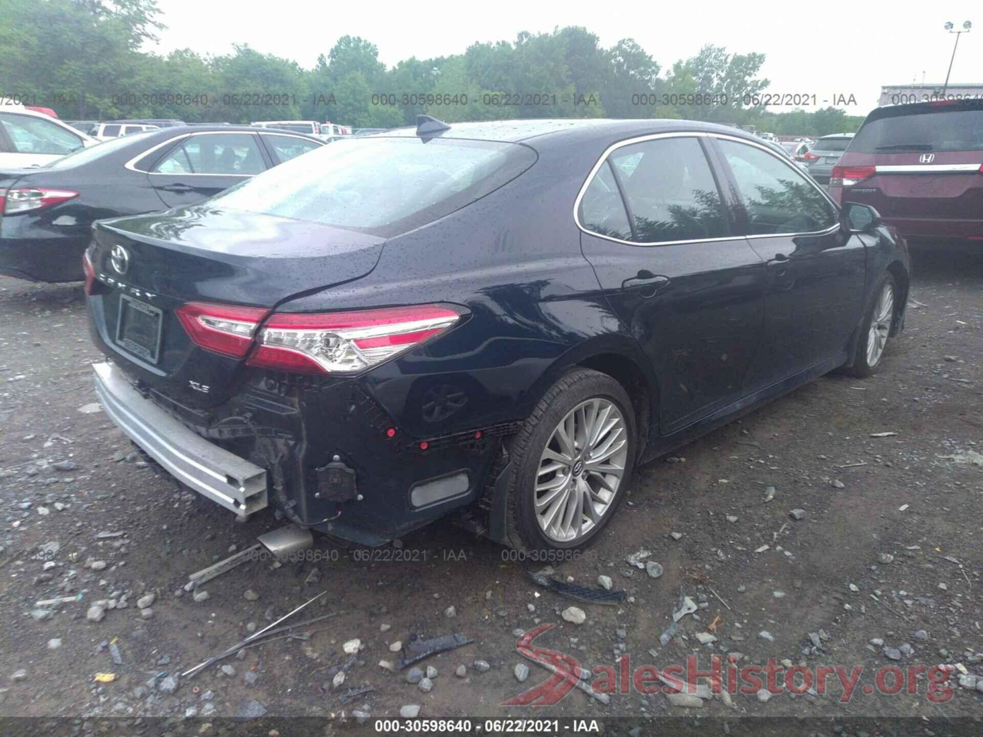 4T1B11HK2KU285910 2019 TOYOTA CAMRY