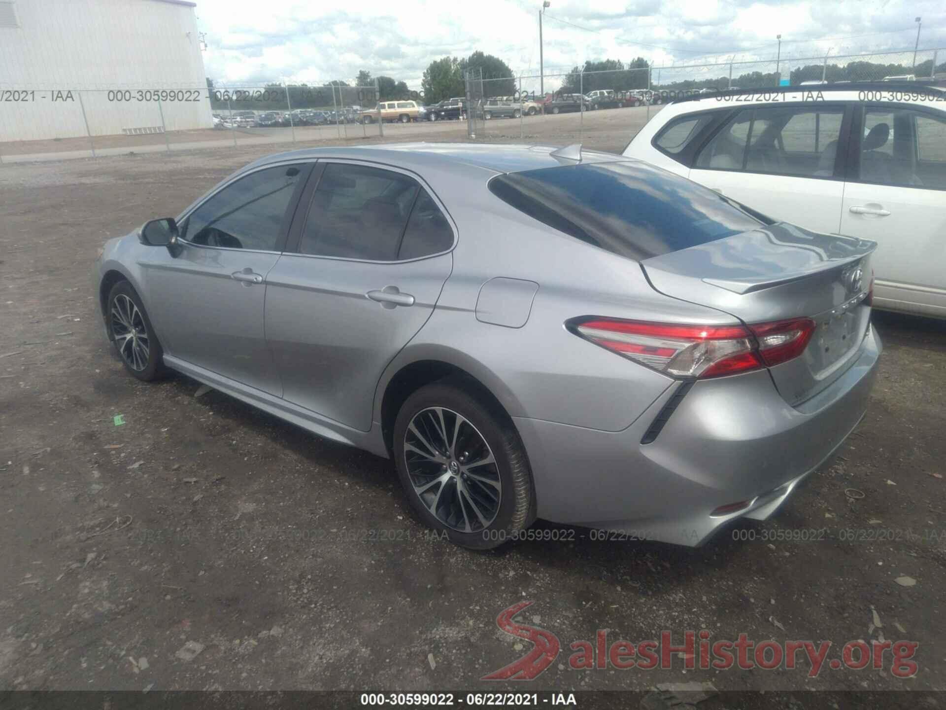 4T1B11HK4KU700371 2019 TOYOTA CAMRY