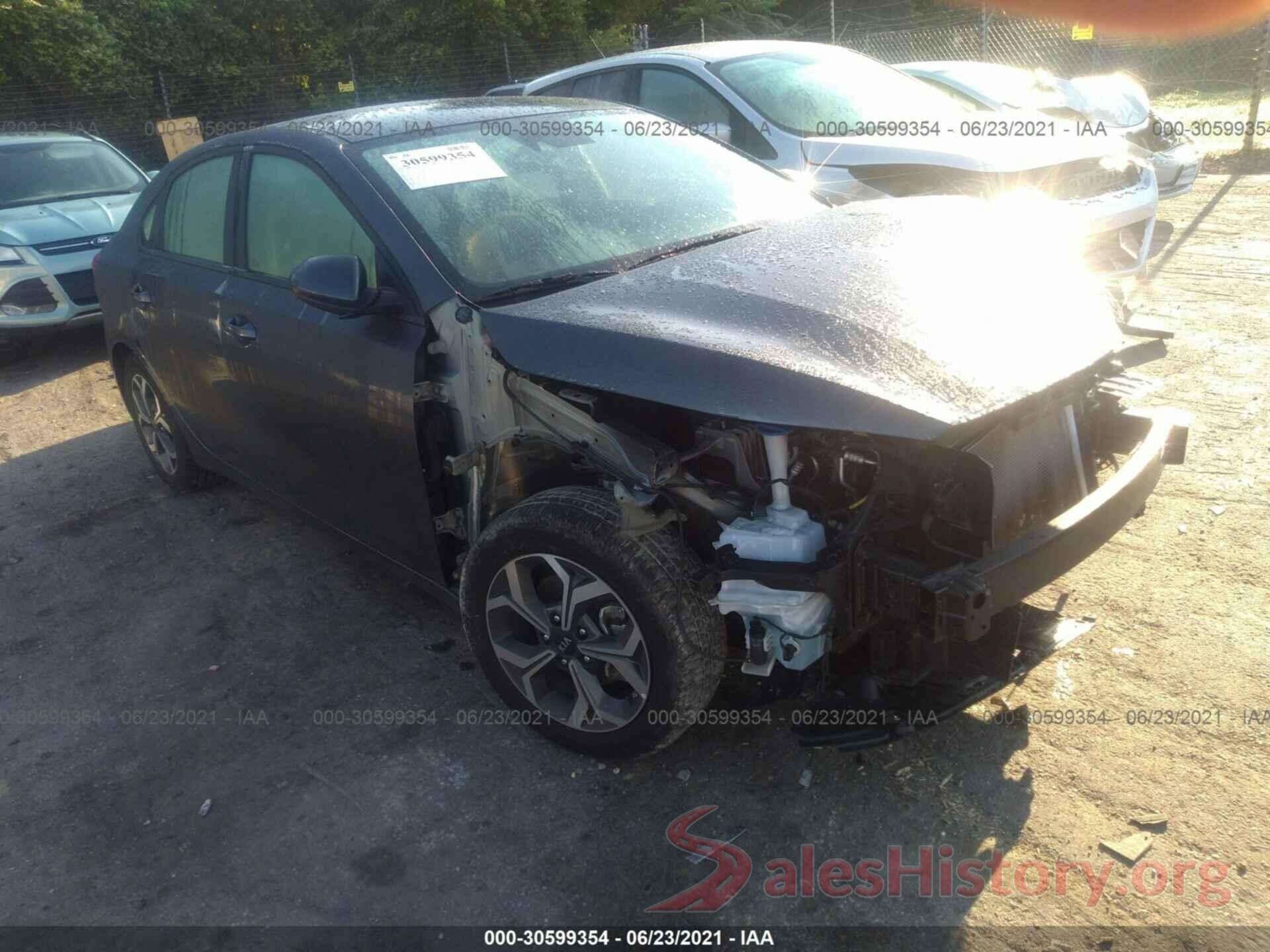 3KPF24AD5KE032532 2019 KIA FORTE