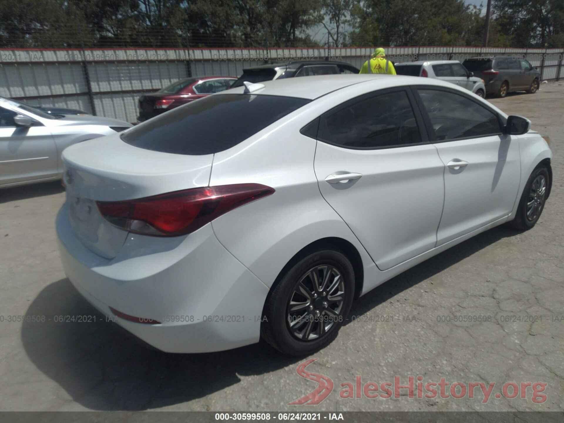 5NPDH4AE6GH765030 2016 HYUNDAI ELANTRA