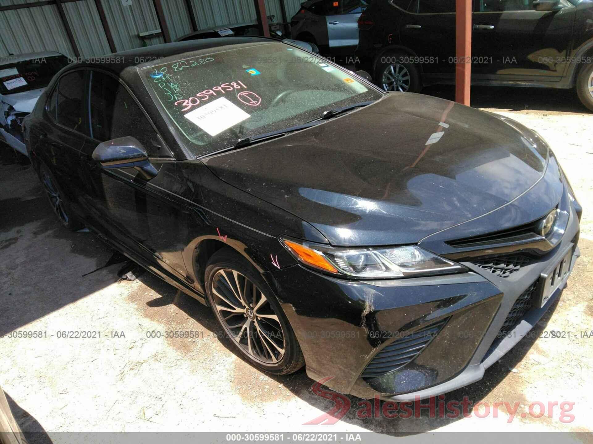 4T1B11HK7JU066505 2018 TOYOTA CAMRY