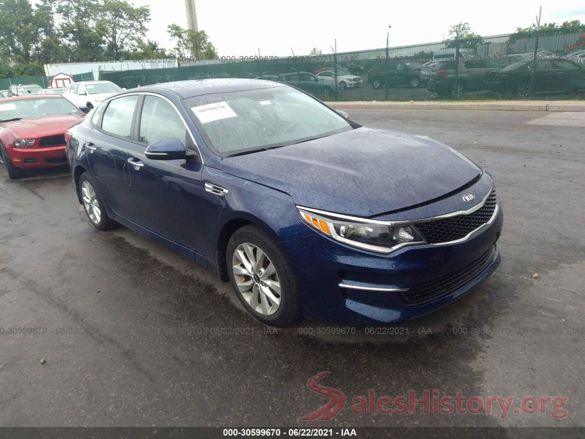 5XXGT4L30JG263611 2018 KIA OPTIMA