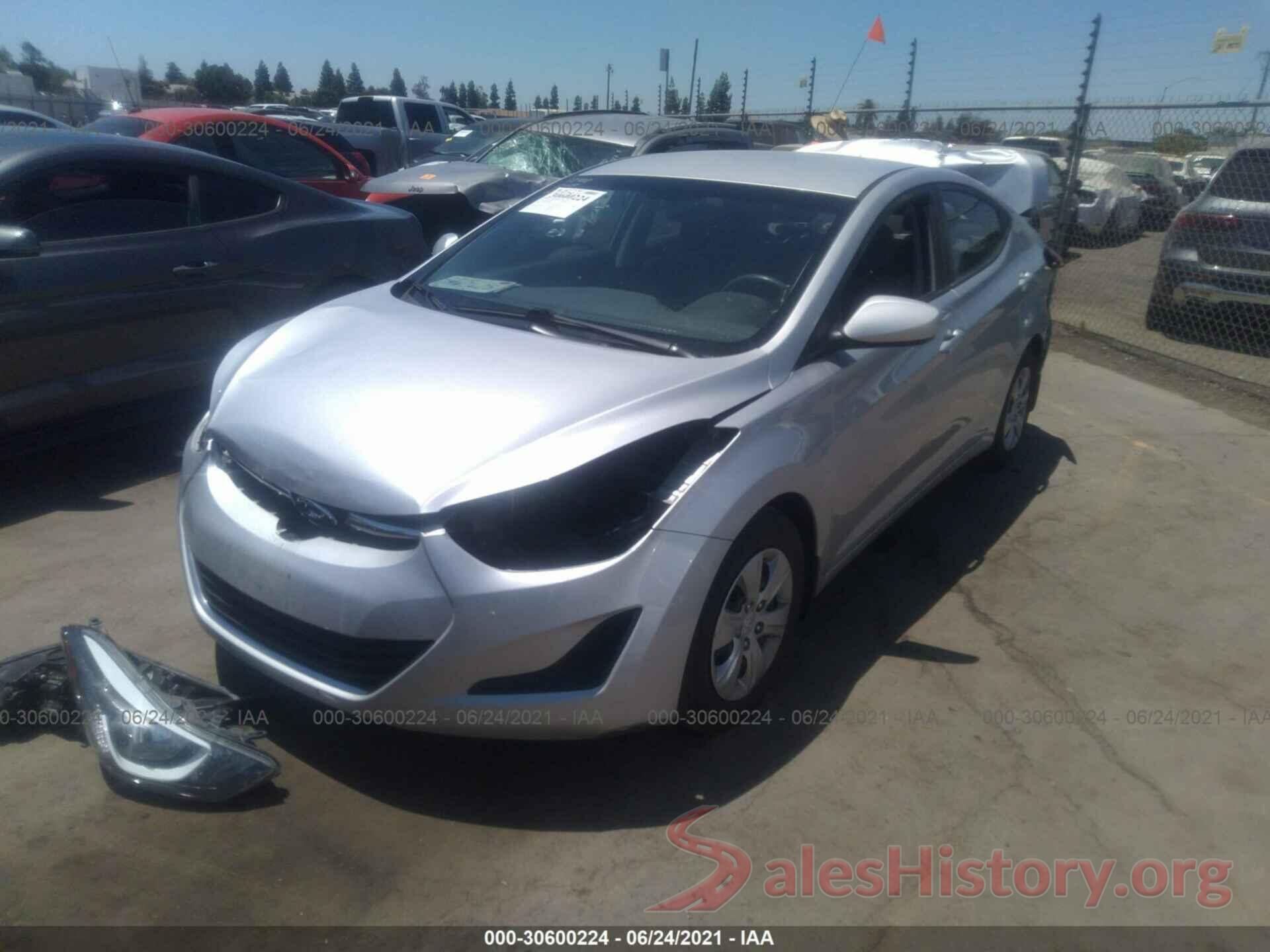 5NPDH4AE6GH670807 2016 HYUNDAI ELANTRA