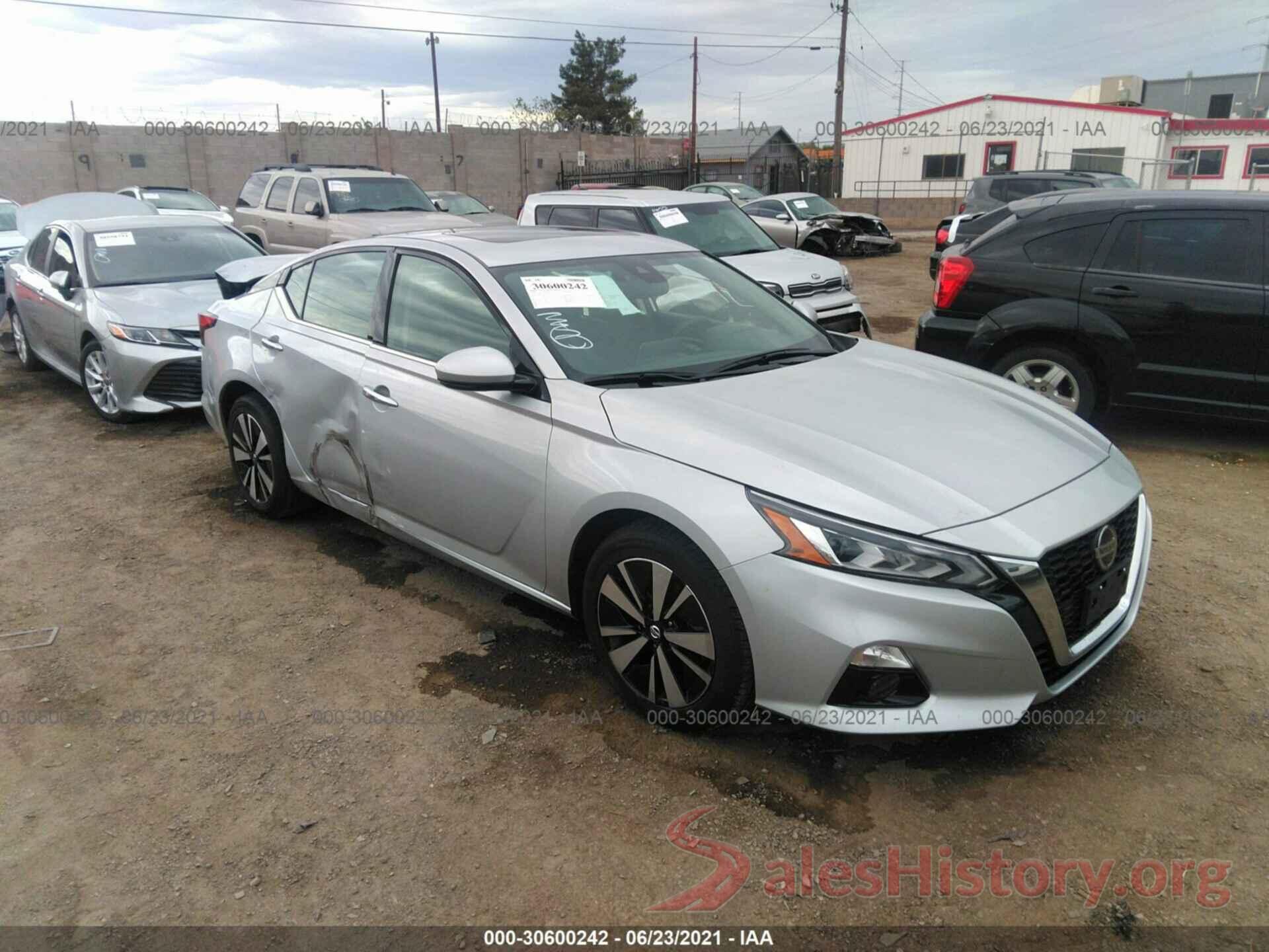 1N4BL4DW5KN303759 2019 NISSAN ALTIMA