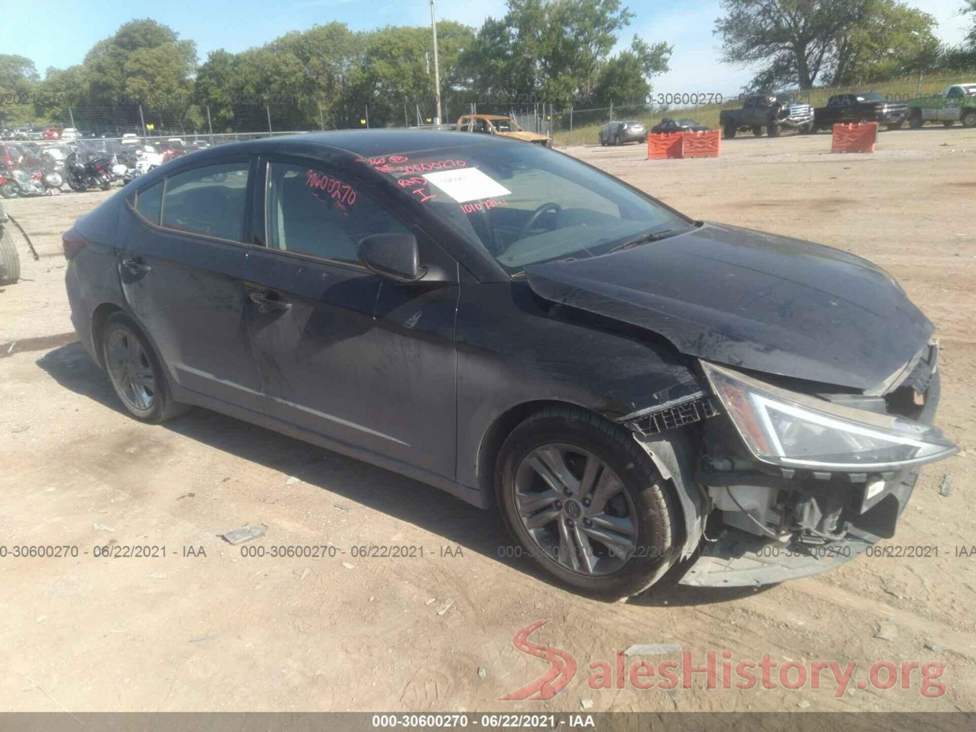 5NPD84LF8KH415218 2019 HYUNDAI ELANTRA