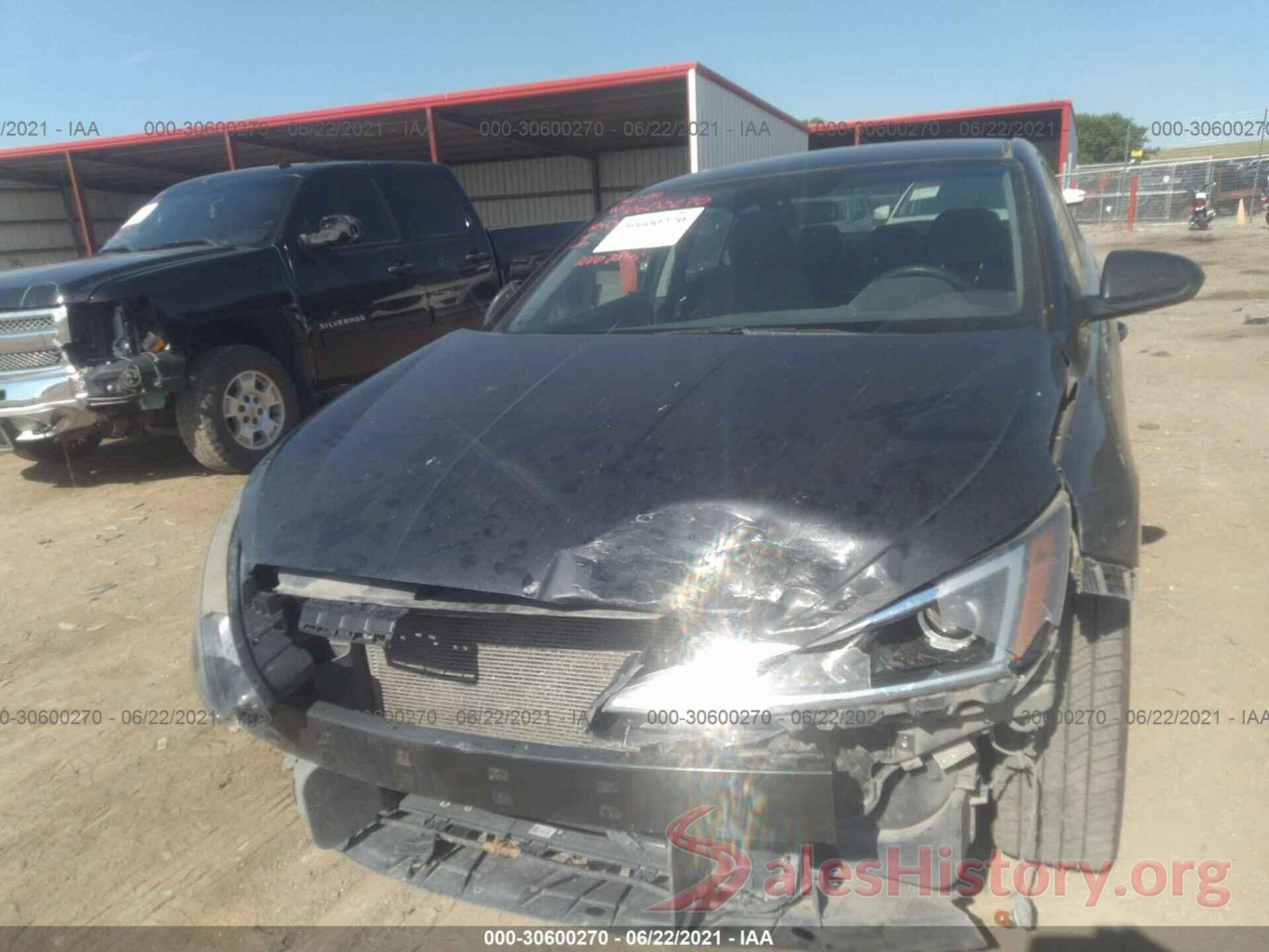 5NPD84LF8KH415218 2019 HYUNDAI ELANTRA