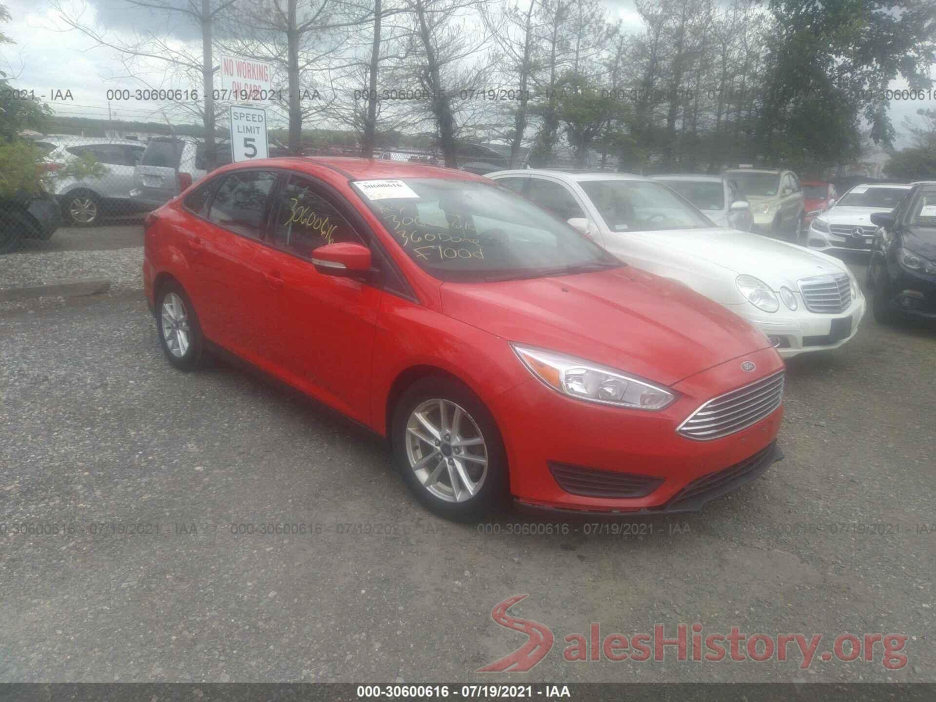 1FADP3F2XGL277812 2016 FORD FOCUS