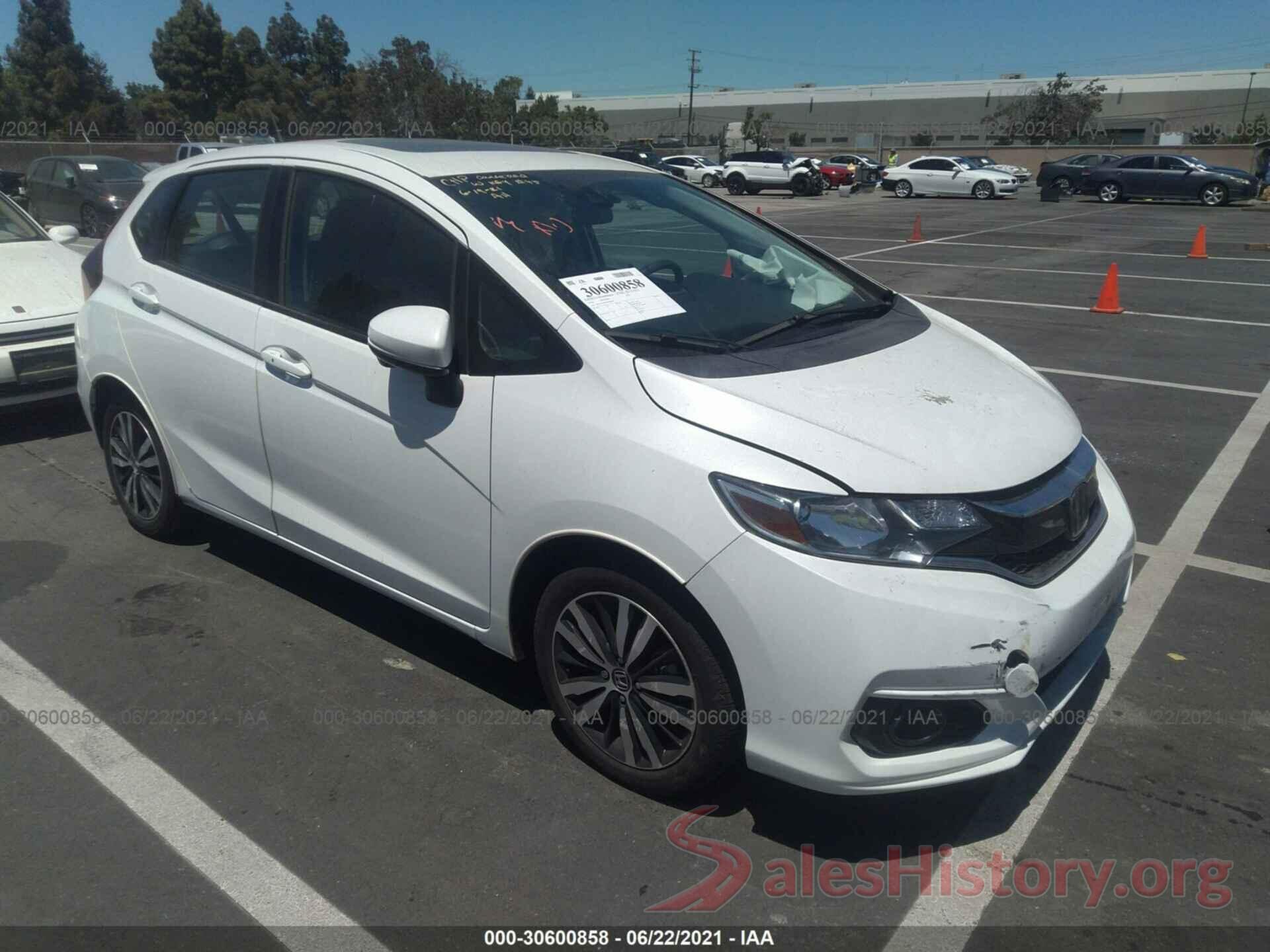 3HGGK5H87JM704454 2018 HONDA FIT