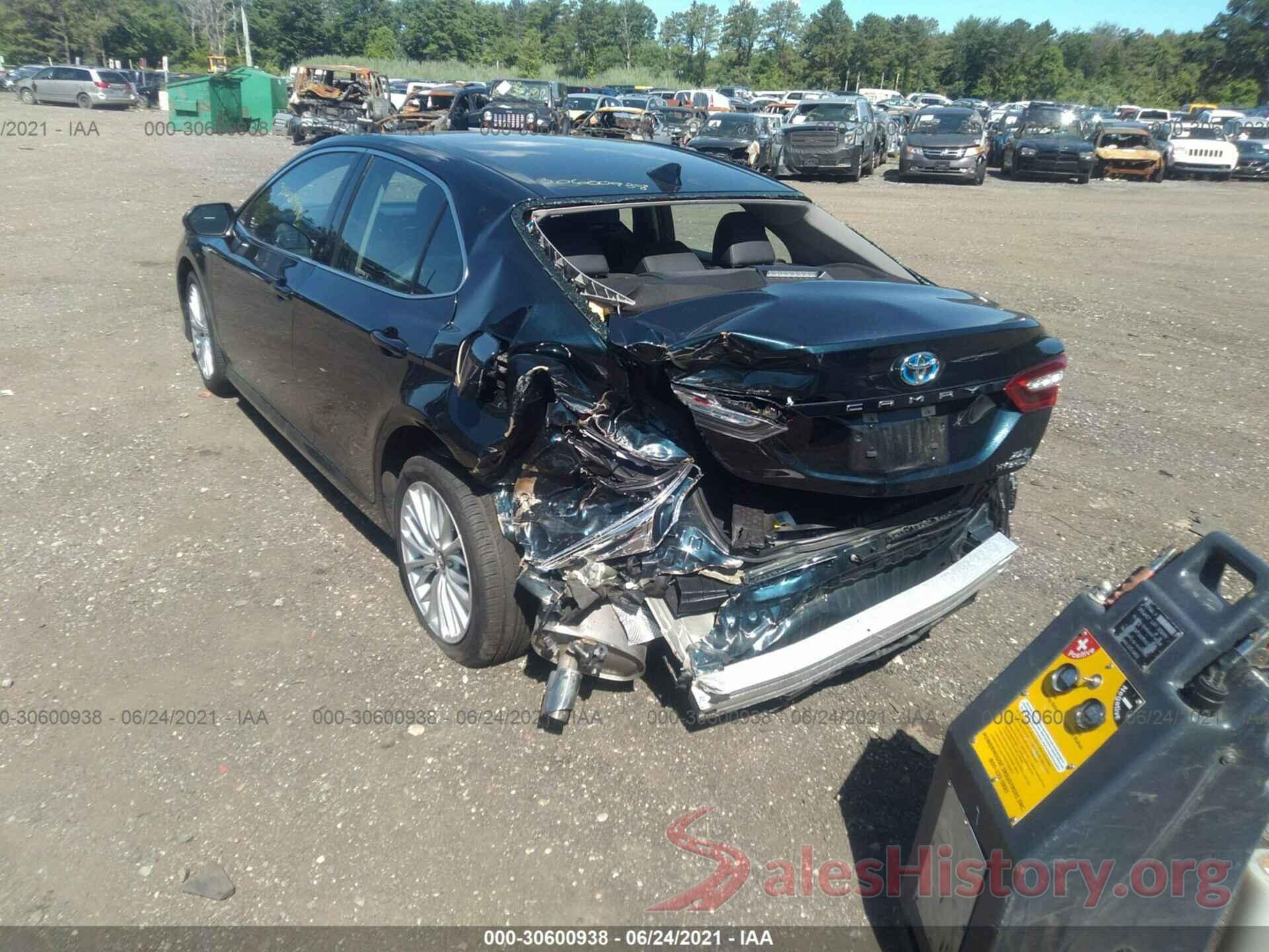 4T1F31AK1LU525990 2020 TOYOTA CAMRY