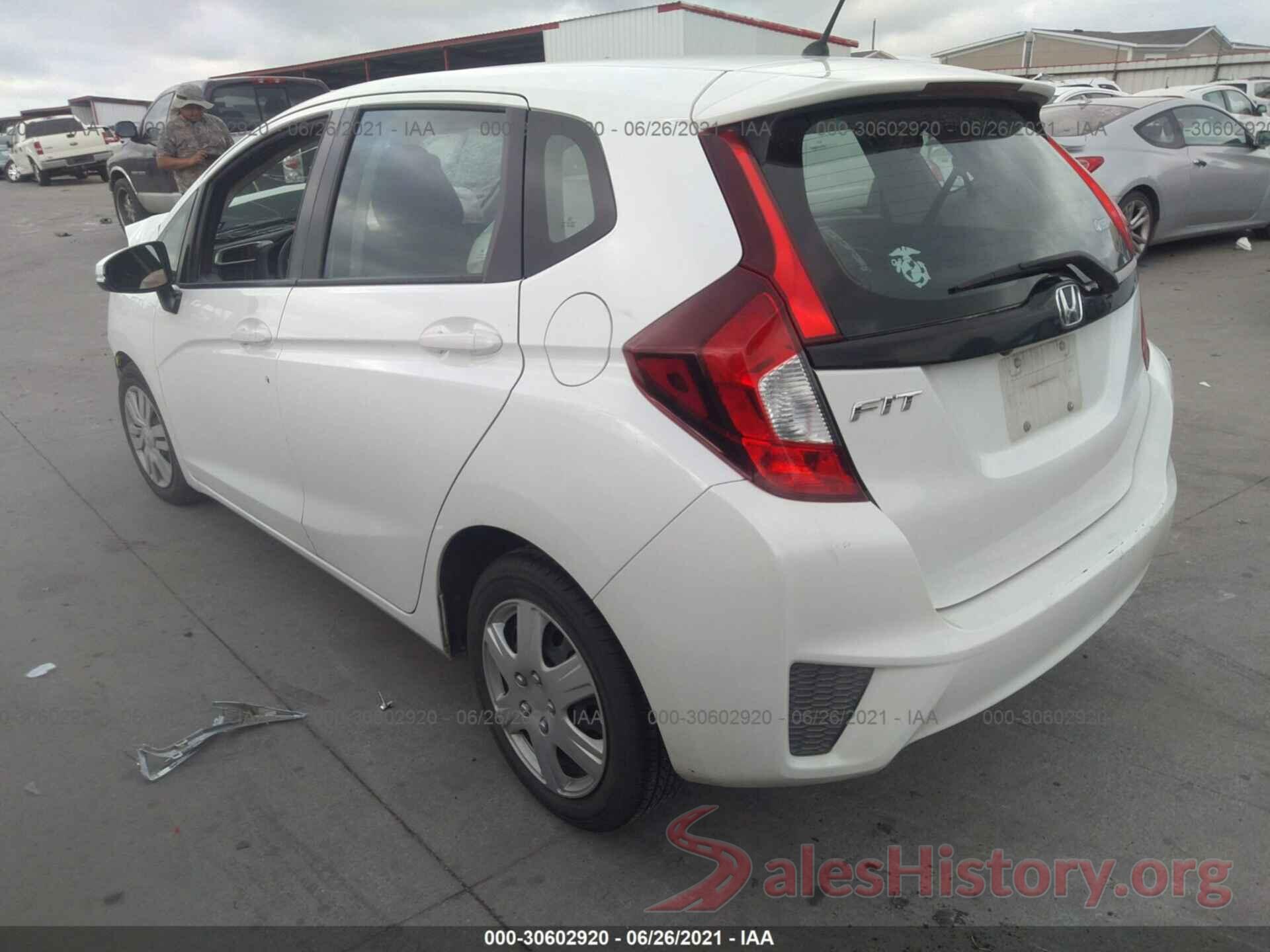 3HGGK5H58HM703698 2017 HONDA FIT