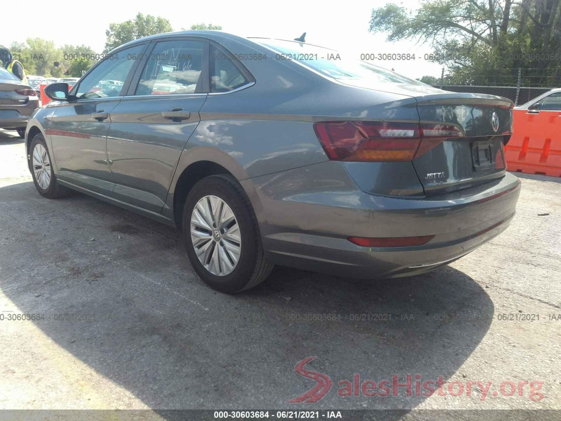 3VWC57BUXKM144904 2019 VOLKSWAGEN JETTA